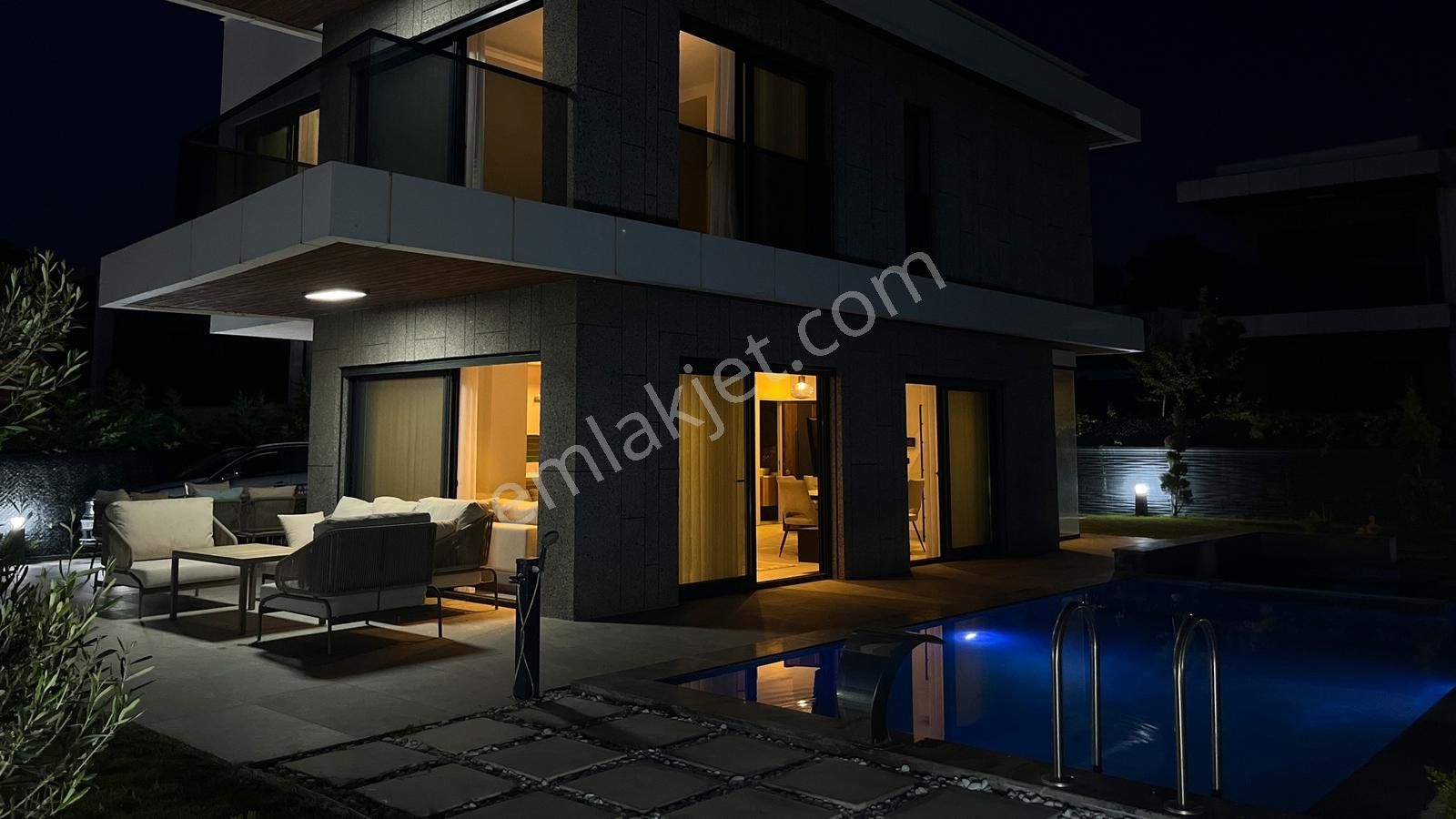 Kuşadası'nda Bu Fiyata Villa Kalmaz! 4+1 Özel Havuzlu - Görsel 14