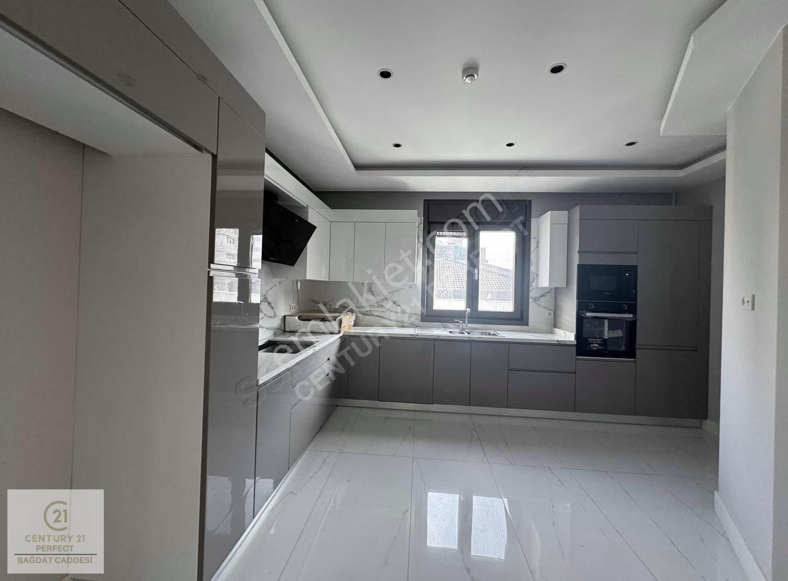 Caddebostan Sahilde Deniz Manzaralı 4+2 İskanlı Dubleks - Görsel 21