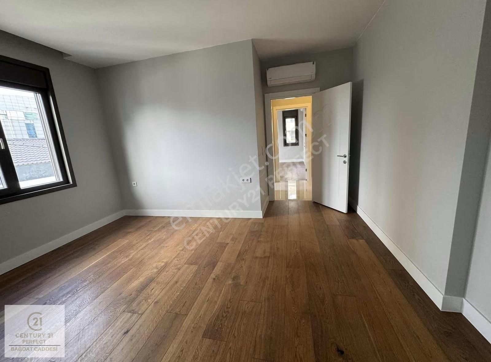 Caddebostan Sahilde Deniz Manzaralı 4+2 İskanlı Dubleks - Görsel 9