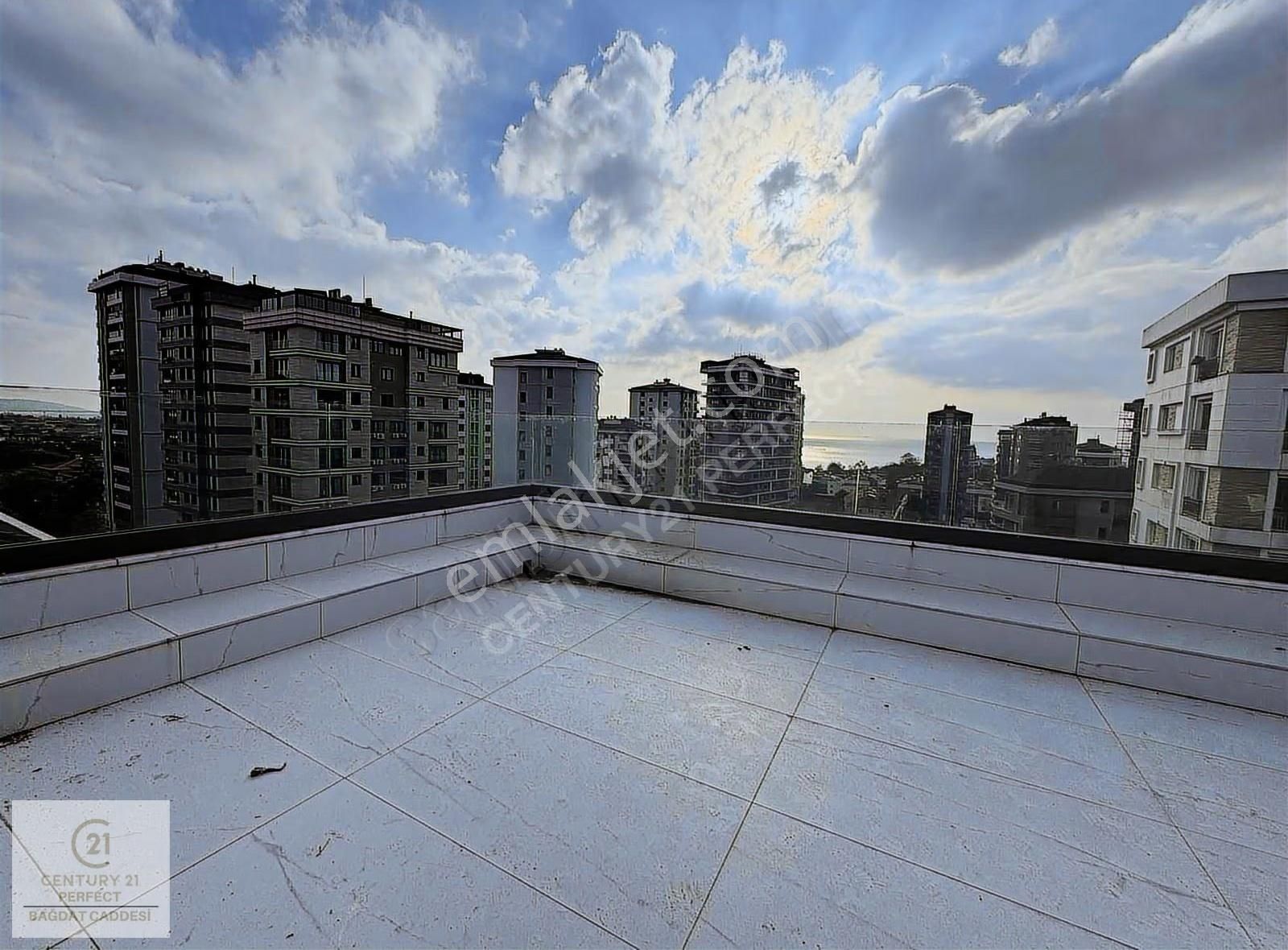 Caddebostan Sahilde Deniz Manzaralı 4+2 İskanlı Dubleks - Görsel 16