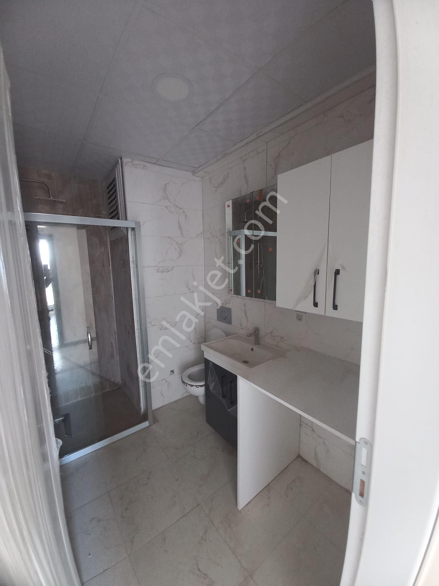 Turpa Lotustan Bahçelievler Florya Sitesinde Satılık Fırsat Daireler - Görsel 7