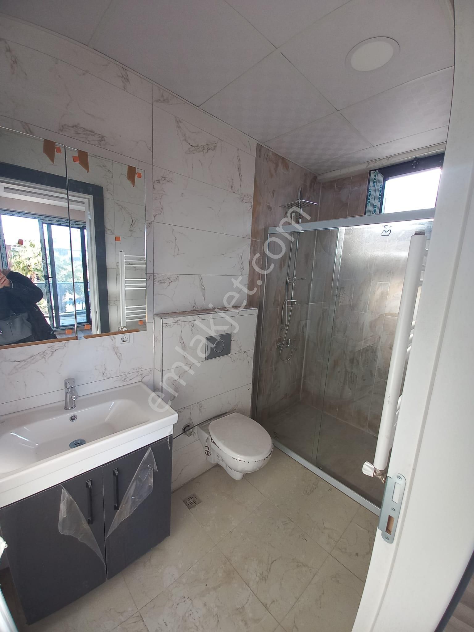 Turpa Lotustan Bahçelievler Florya Sitesinde Satılık Fırsat Daireler - Görsel 9