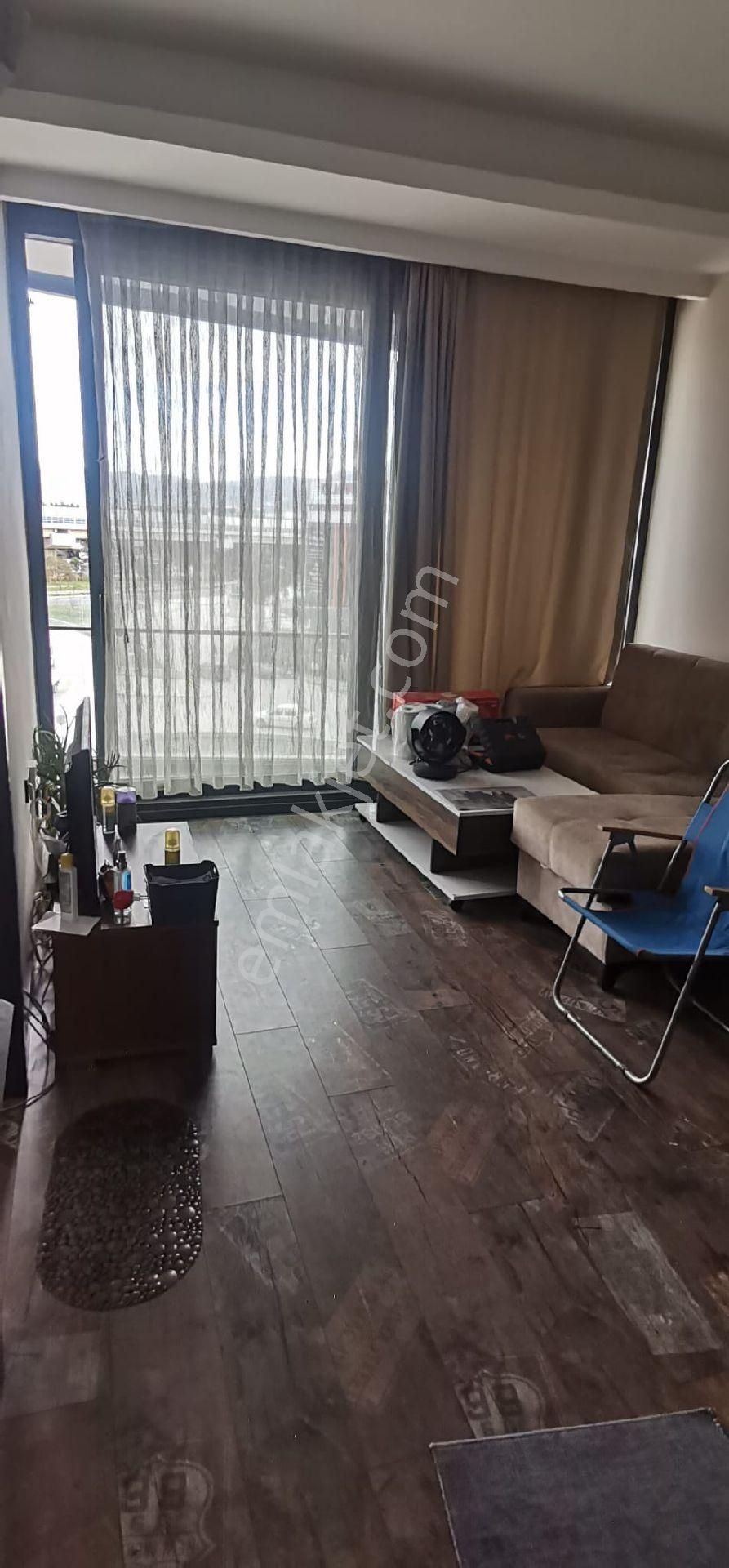 Sahibinden Avcılar Effect Forum Bornova Cephe 1+1 Dai