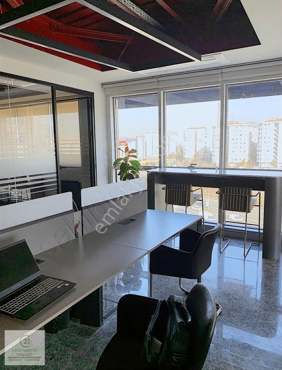 Maltepe Metrosu Yanında, Sıfır, 300m2 Bürüt, K.otoparklı,kiralık - Görsel 8