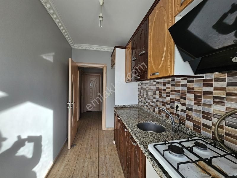 Beylikdüzü Yakuplu İş Merkezi Katnda Konaklama Amaçlıda Olur 2+1 - Görsel 18