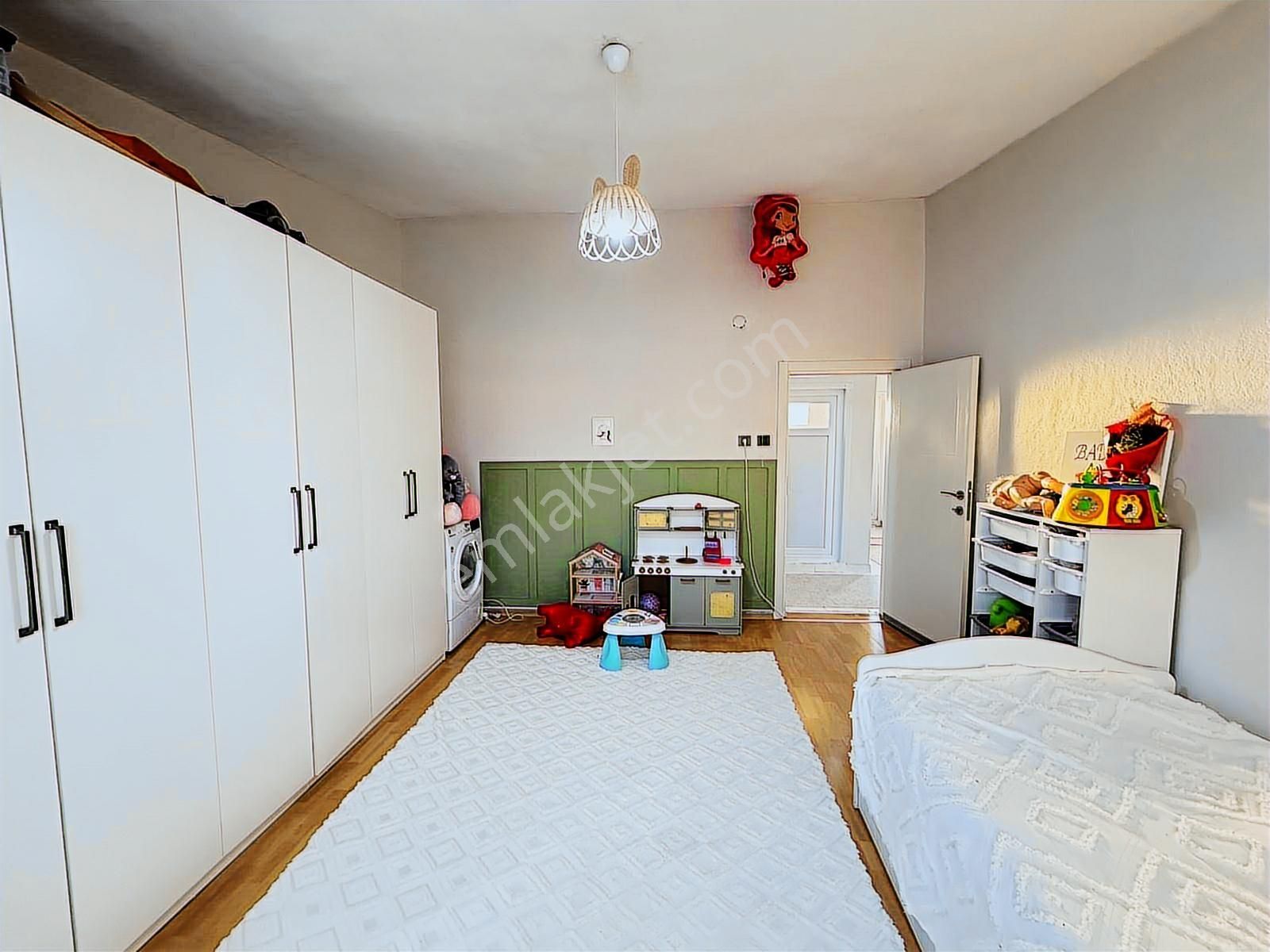 Kanarya Üst Bölge'de Güney Cephe, Teraslı 2+1 Satılık Daire - Görsel 30