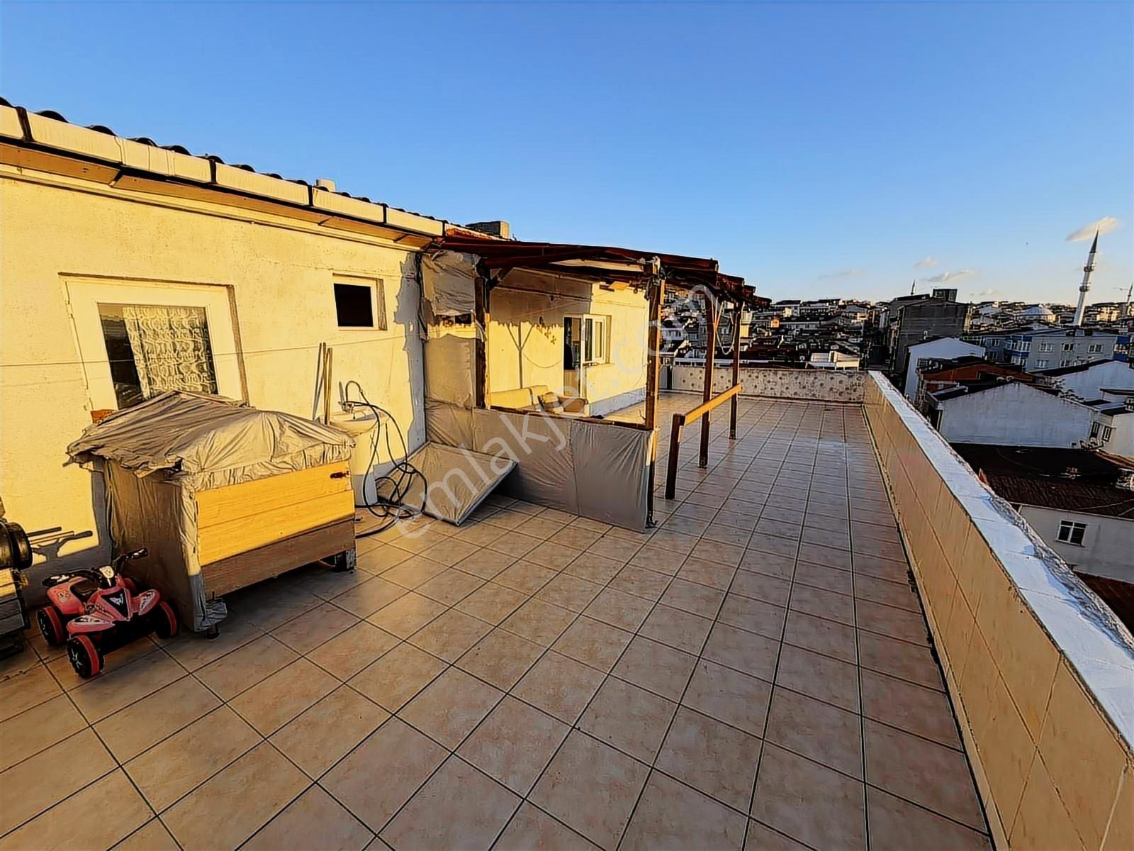 Kanarya Üst Bölge'de Güney Cephe, Teraslı 2+1 Satılık Daire - Görsel 29