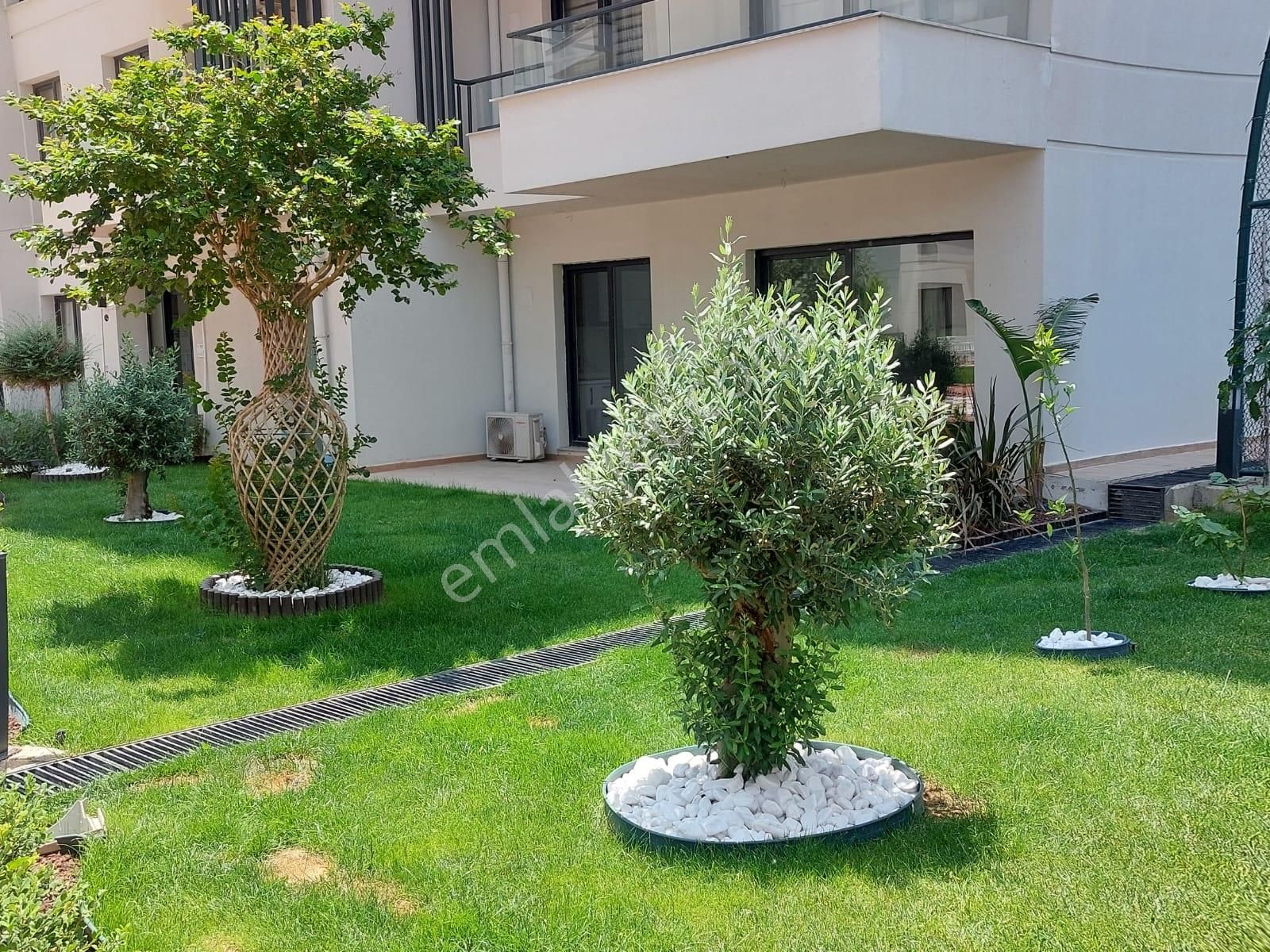 Park Yaşam Bornovada Nadir Bulunan Teraslı Tek 2+1 - Görsel 17