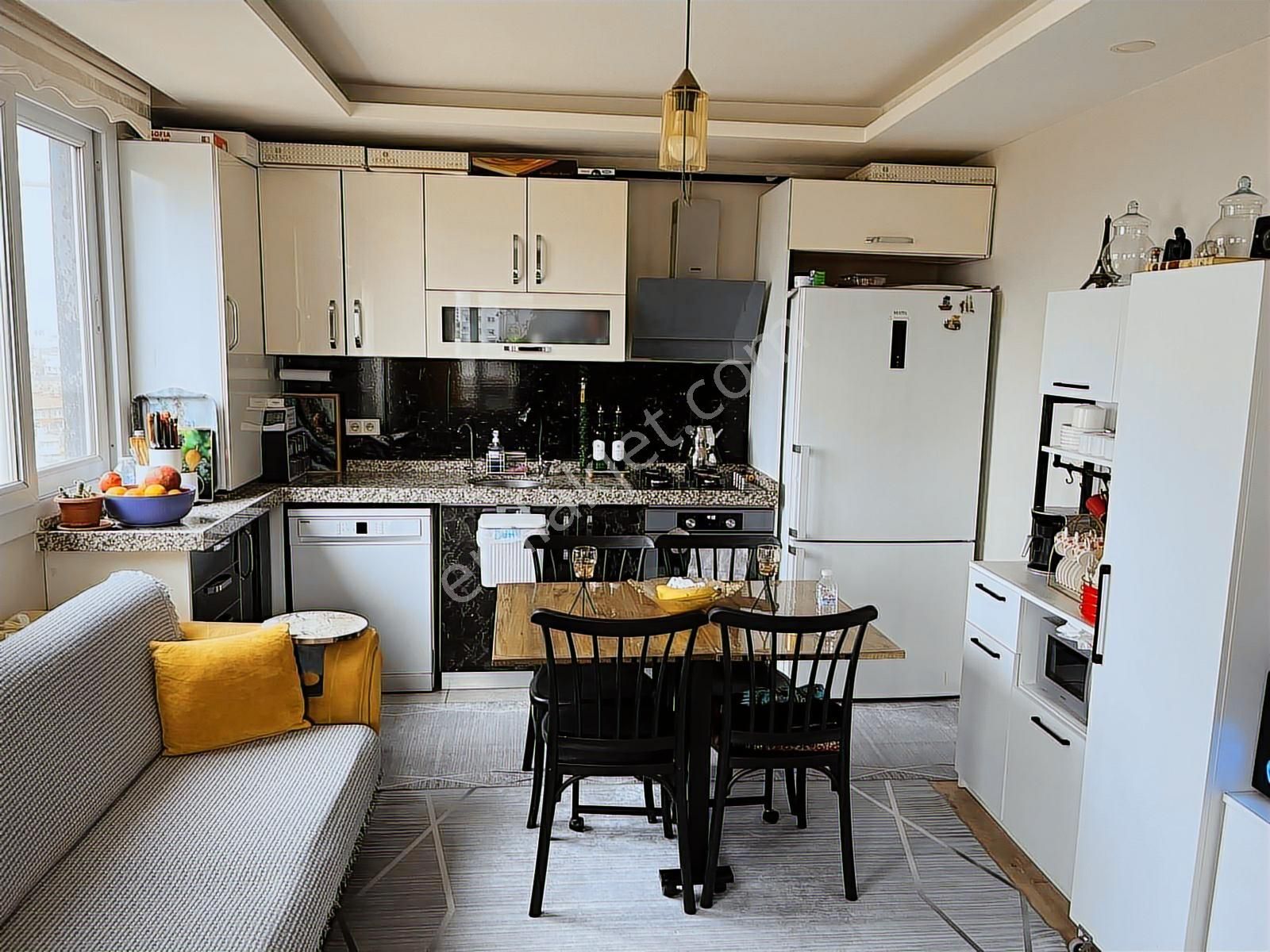 Yeşiltepe Mah. 2+1 Bakımlı Dairemiz Satılıktır