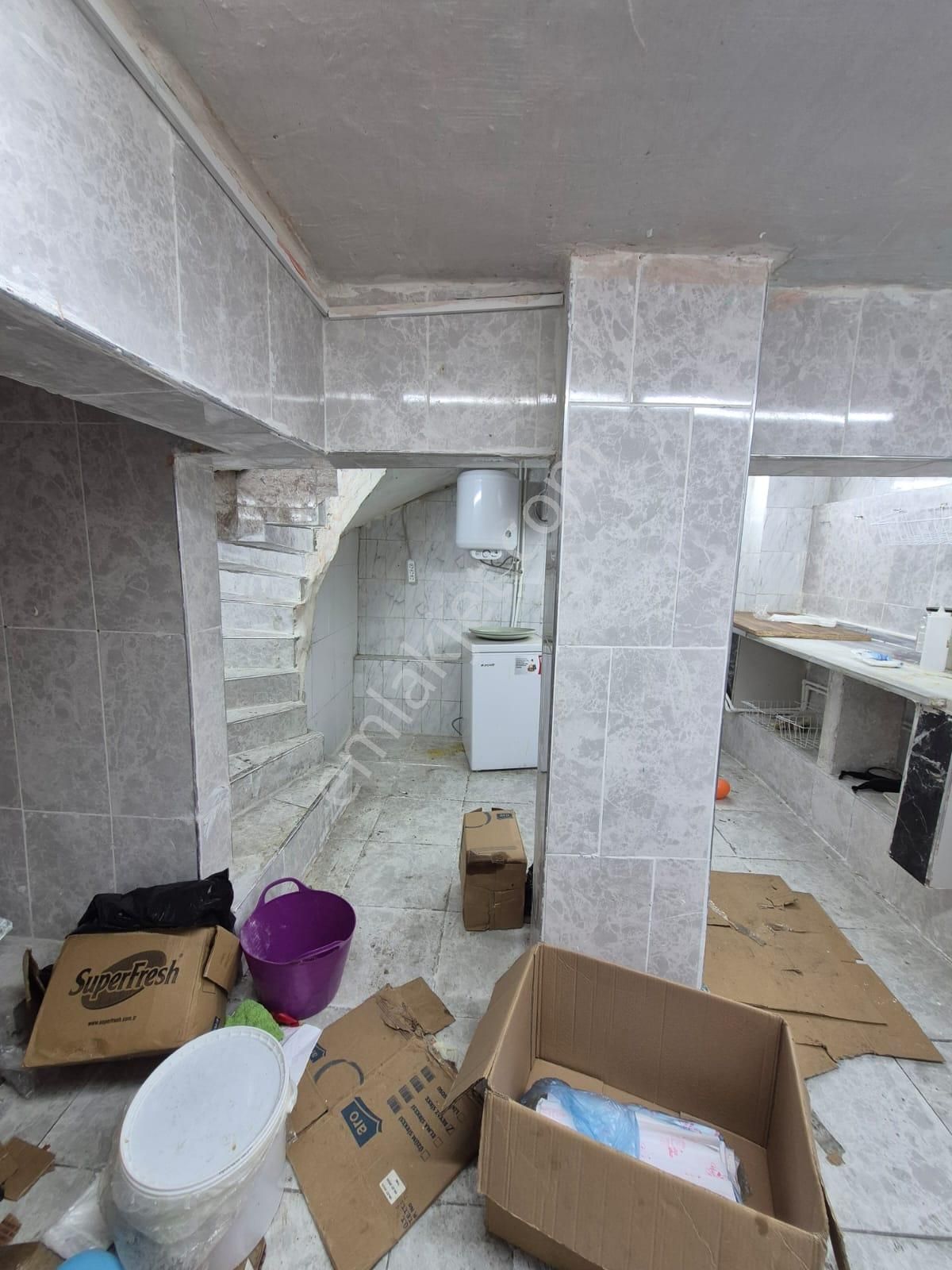 Fatih Aksaray Meydanı İskenderpaşa Kiralık 150 M2 Kafe Lokanta - Görsel 6
