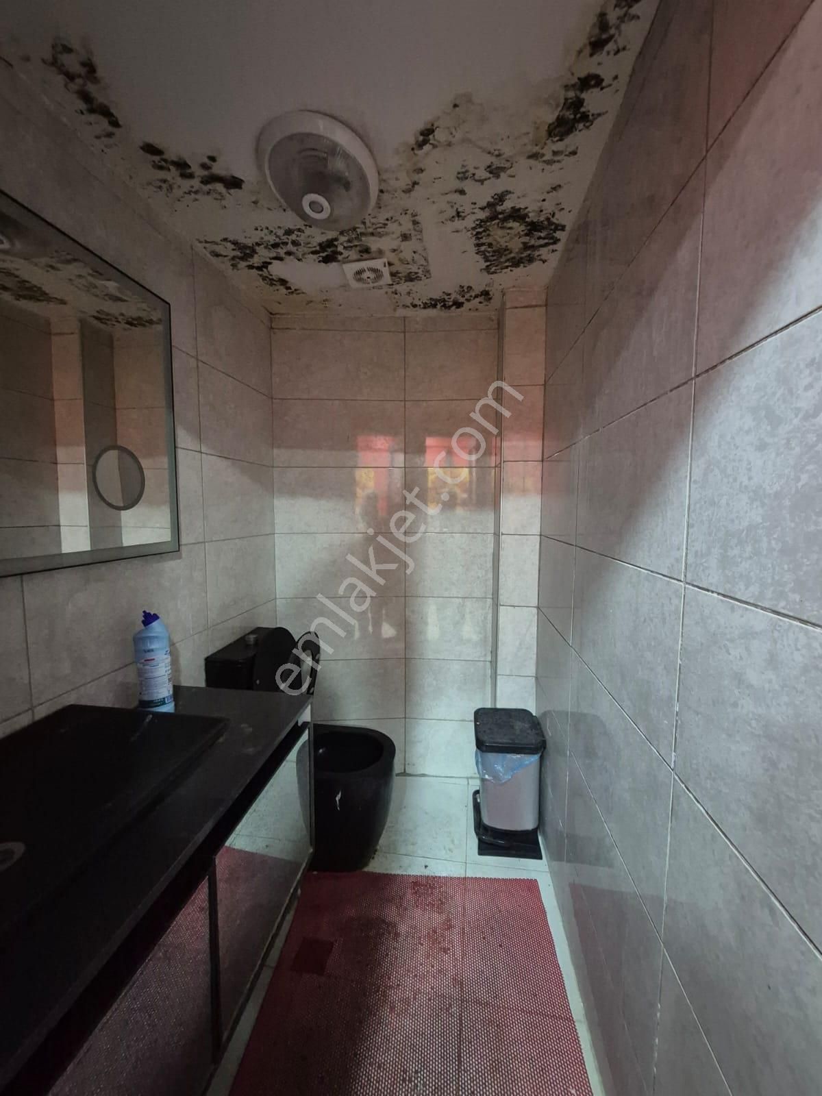 Fatih Aksaray Meydanı İskenderpaşa Kiralık 150 M2 Kafe Lokanta - Görsel 9