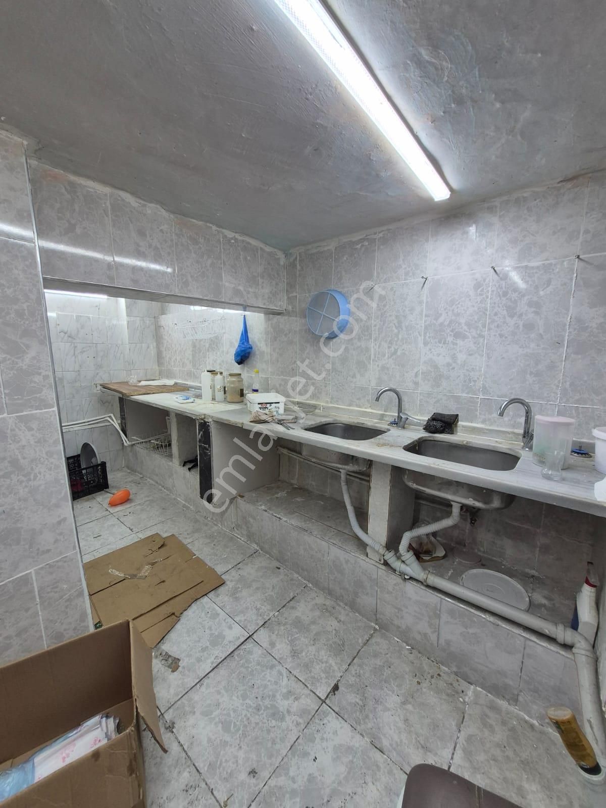 Fatih Aksaray Meydanı İskenderpaşa Kiralık 150 M2 Kafe Lokanta - Görsel 7