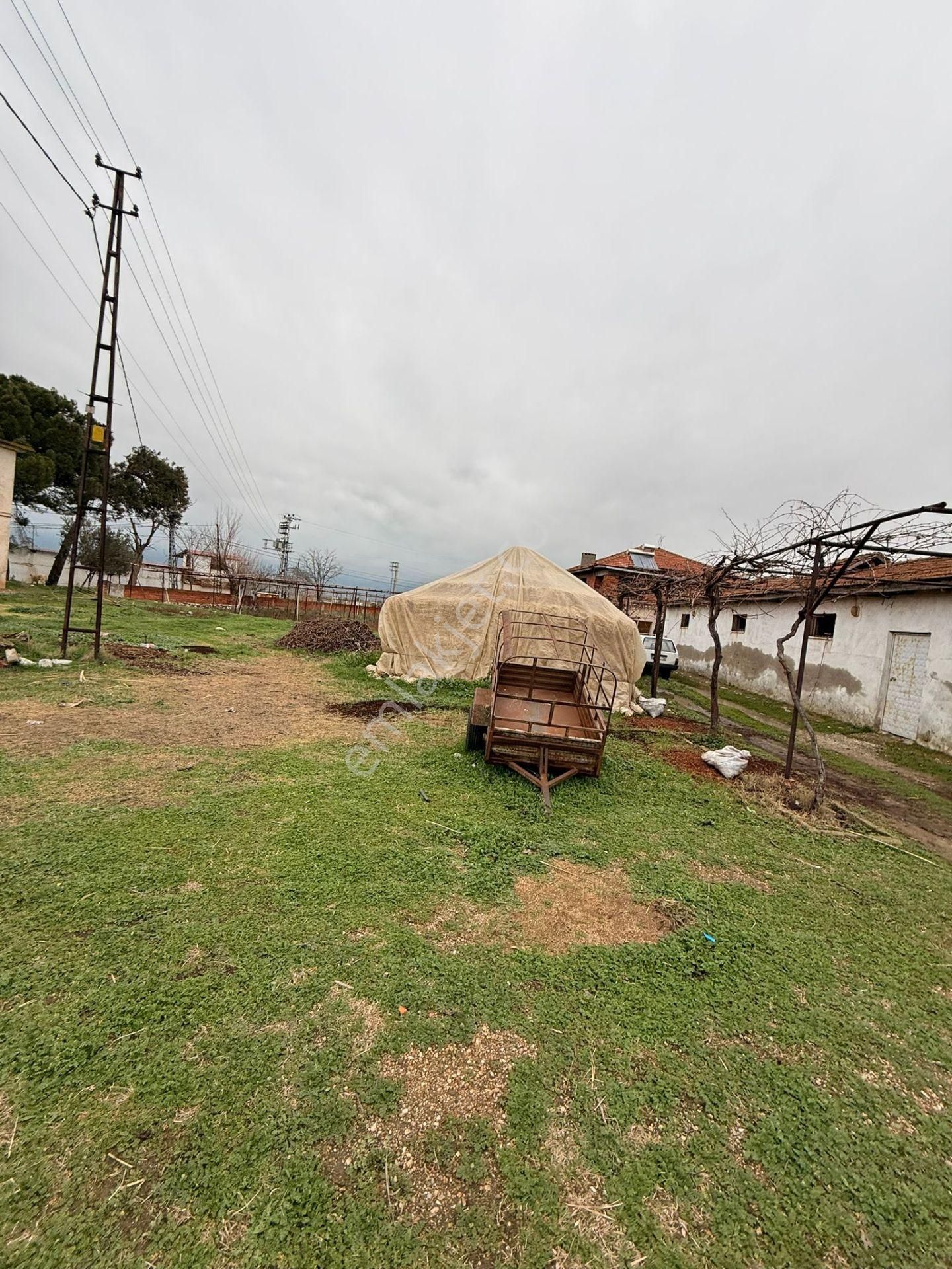 Manisa Alaşehir Alper Gayrimenkulden Akkeçili Mah. Toplam 1386m2 Müstakil Arsa - Görsel 8