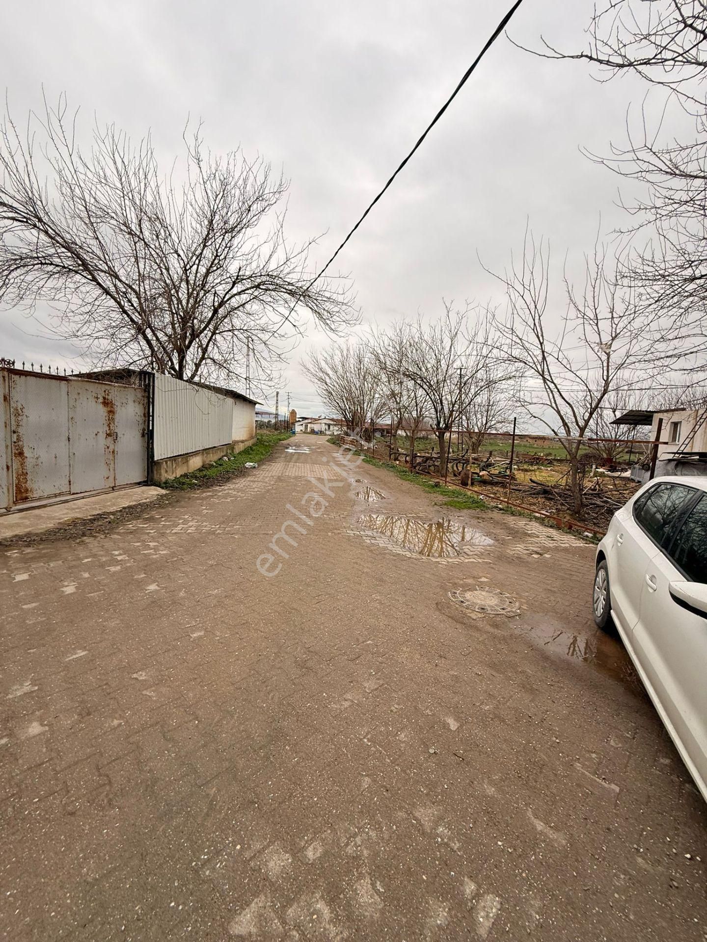 Manisa Alaşehir Alper Gayrimenkulden Akkeçili Mah. Toplam 1386m2 Müstakil Arsa - Görsel 18