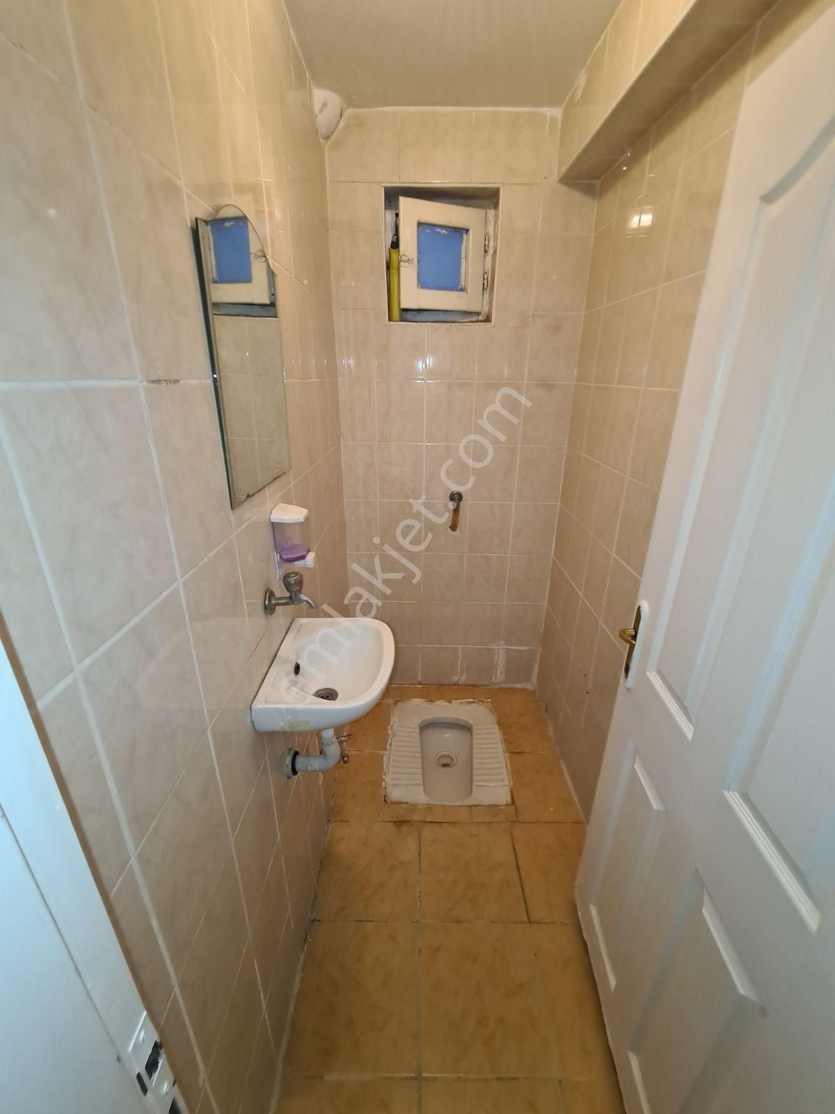 Özlem Cad. & Selim Cad. Arasında Yapılı Kat Konumlu Kiralık 3+1 - Görsel 23