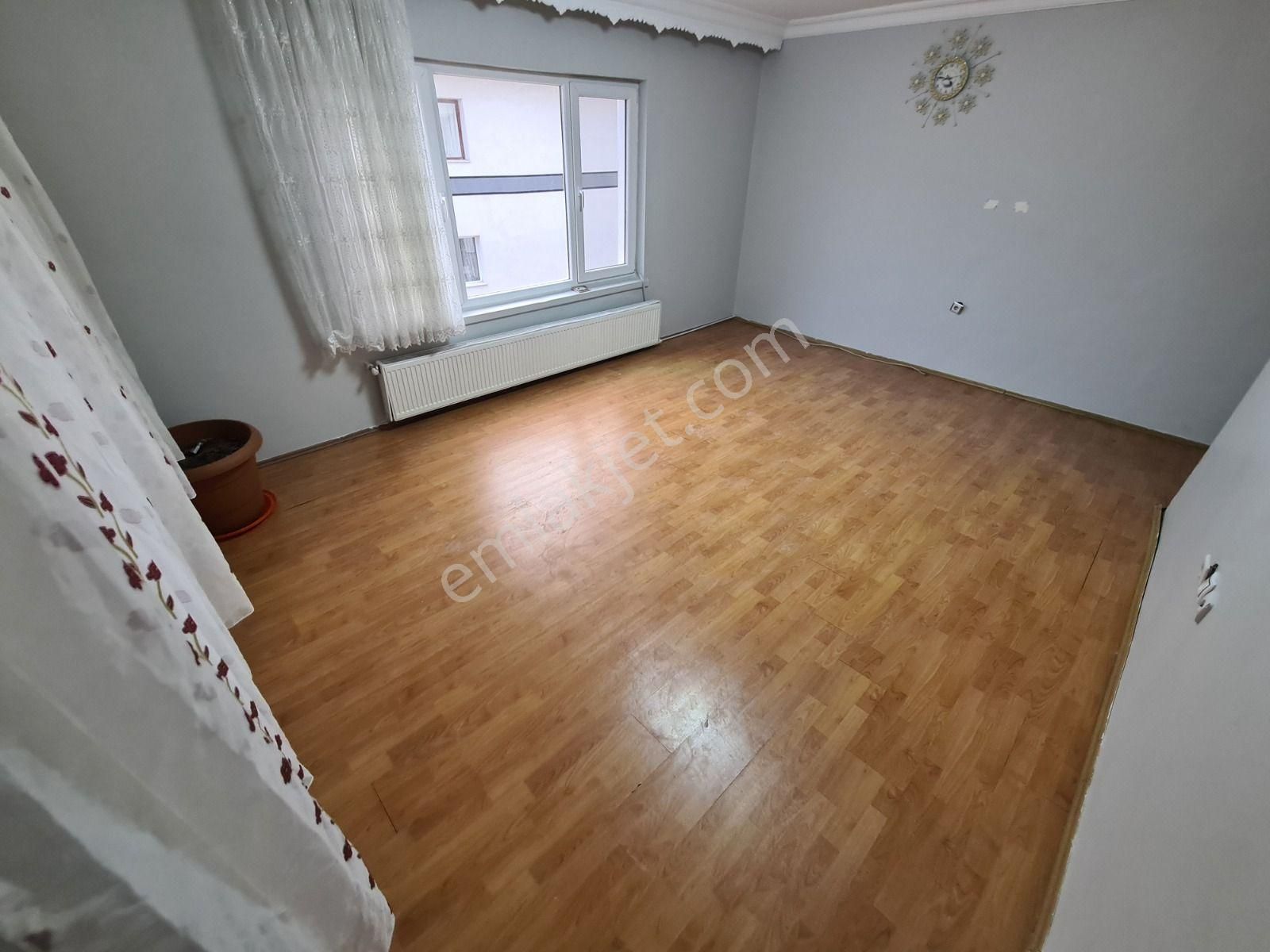 Özlem Cad. & Selim Cad. Arasında Yapılı Kat Konumlu Kiralık 3+1 - Görsel 8