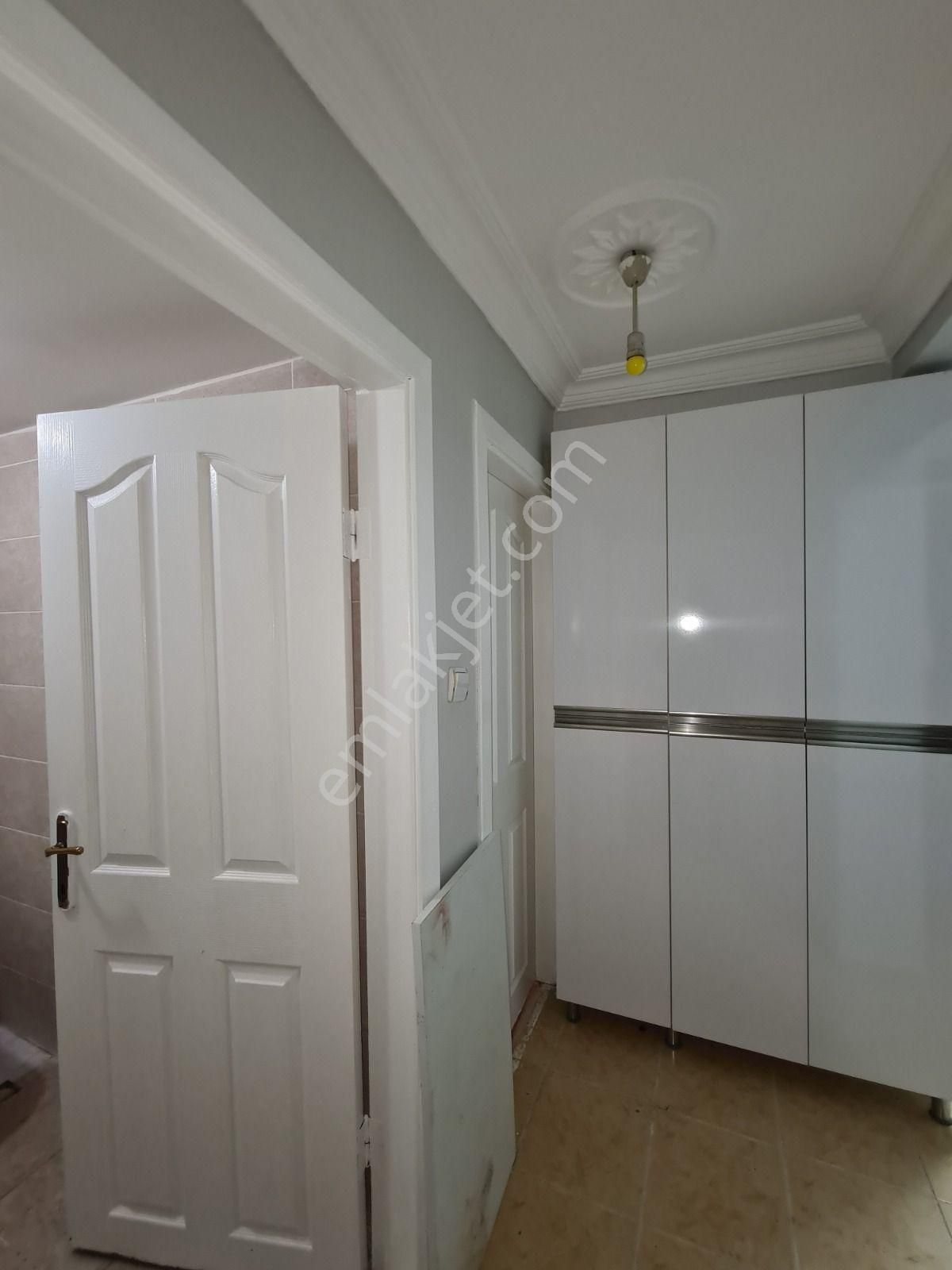 Özlem Cad. & Selim Cad. Arasında Yapılı Kat Konumlu Kiralık 3+1 - Görsel 22