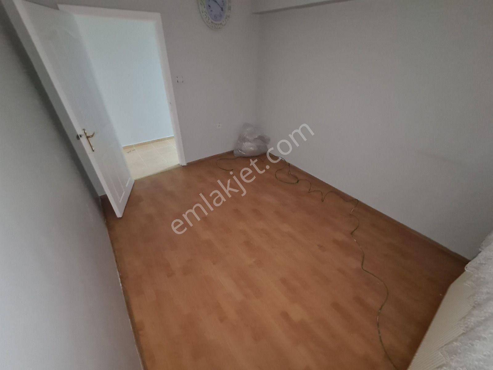 Özlem Cad. & Selim Cad. Arasında Yapılı Kat Konumlu Kiralık 3+1 - Görsel 13