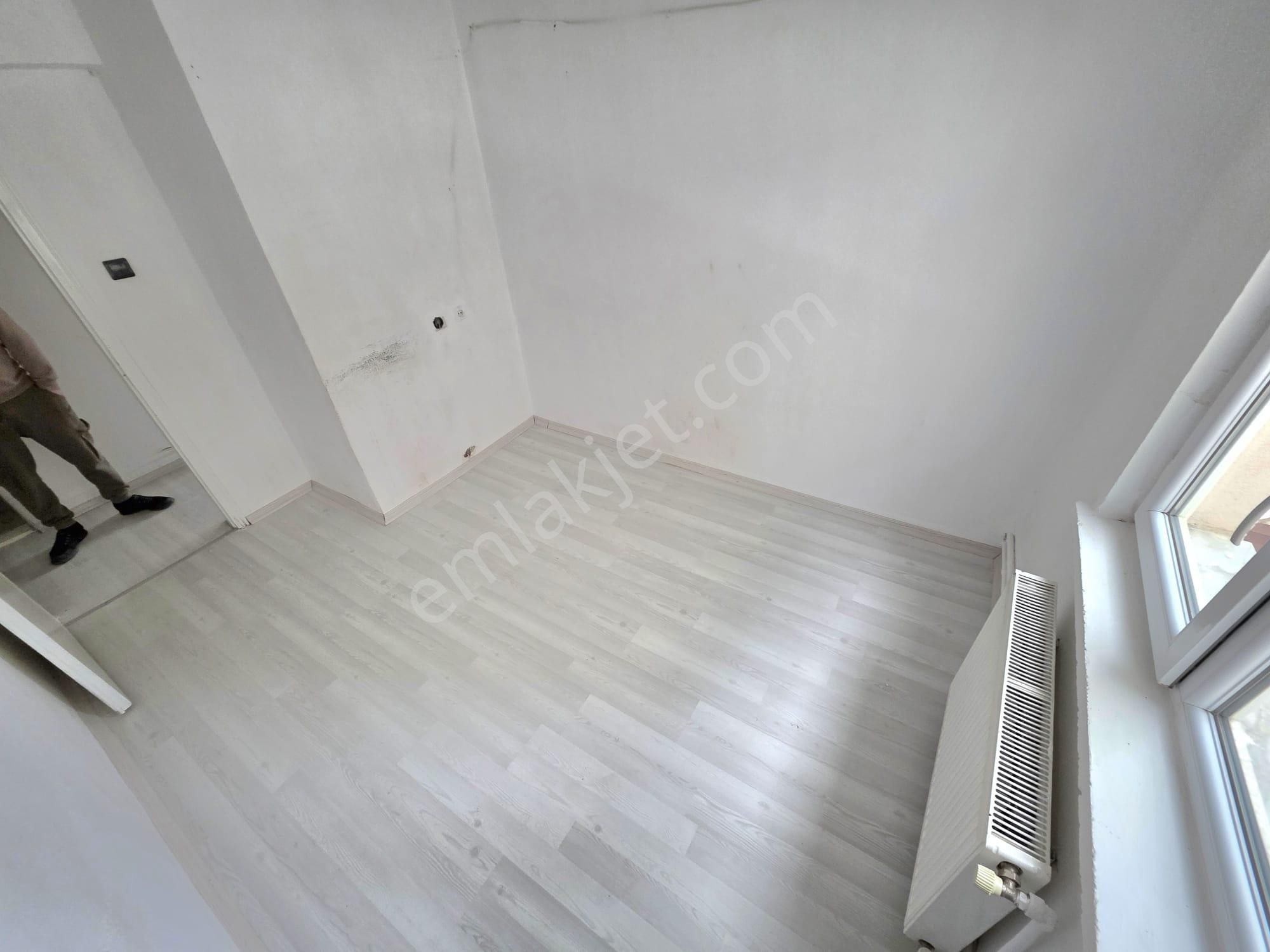 İnce Emlak! Tan Büyük Kayaş' Ta Tren İstasyon Dibi Ara Kat Güney Cephe 3+1 Daire - Görsel 24