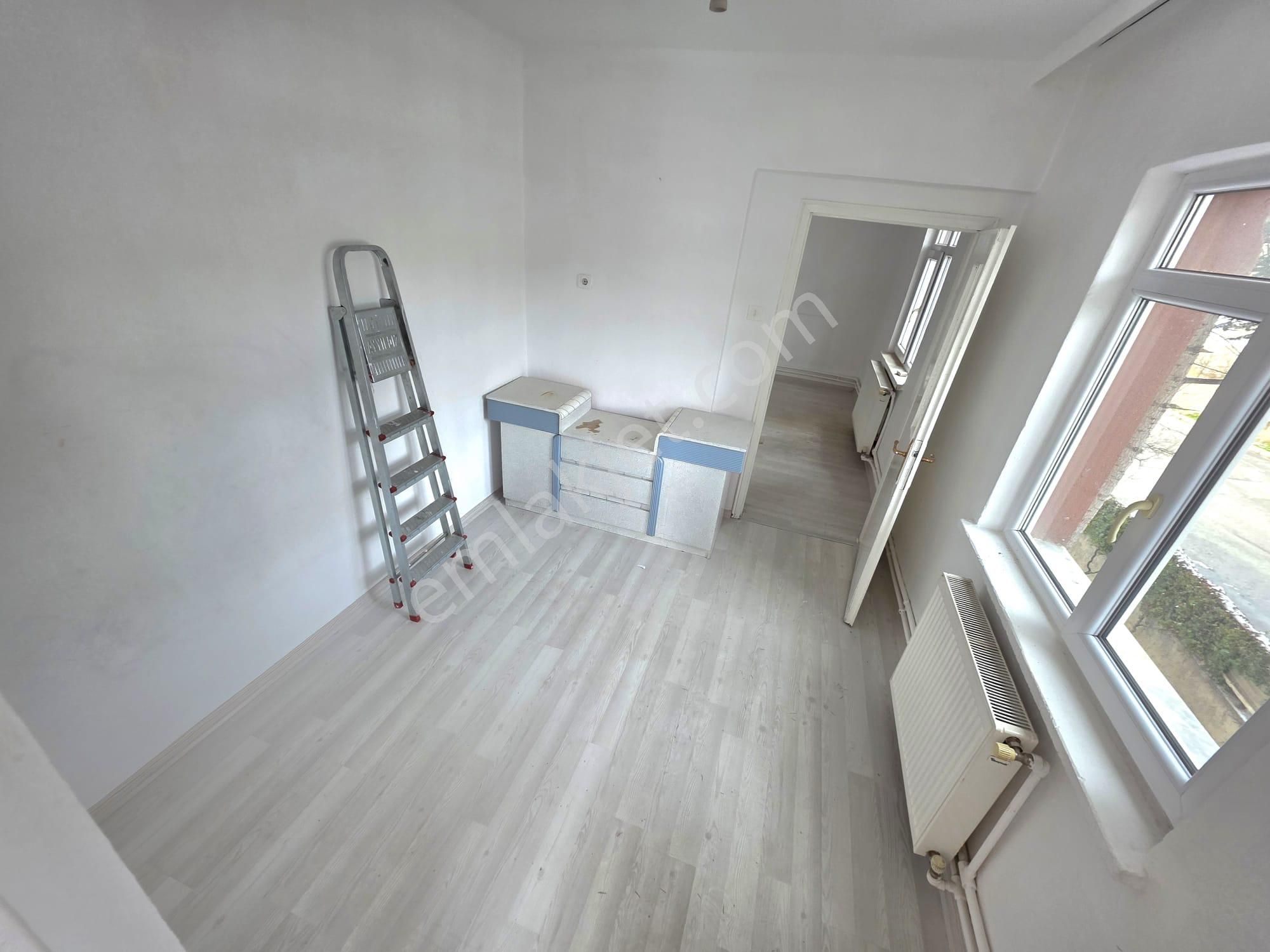 İnce Emlak! Tan Büyük Kayaş' Ta Tren İstasyon Dibi Ara Kat Güney Cephe 3+1 Daire - Görsel 27