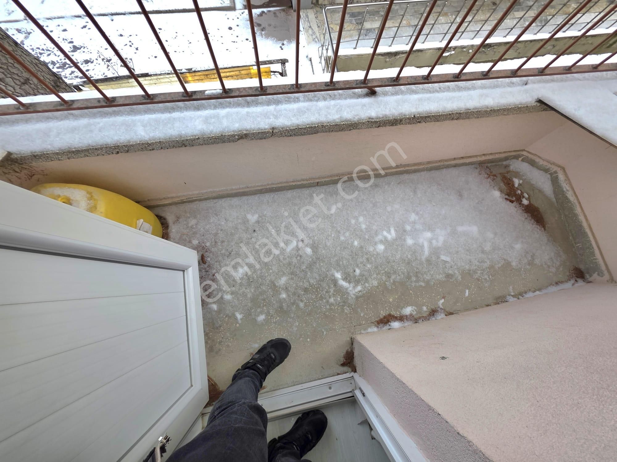 İnce Emlak! Tan Büyük Kayaş' Ta Tren İstasyon Dibi Ara Kat Güney Cephe 3+1 Daire - Görsel 34