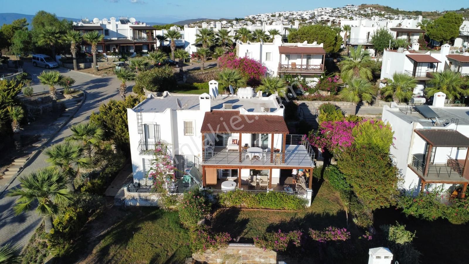 Bodrum Feza Sitesinde Çift Plajlı Bahçeli Villa - Görsel 6