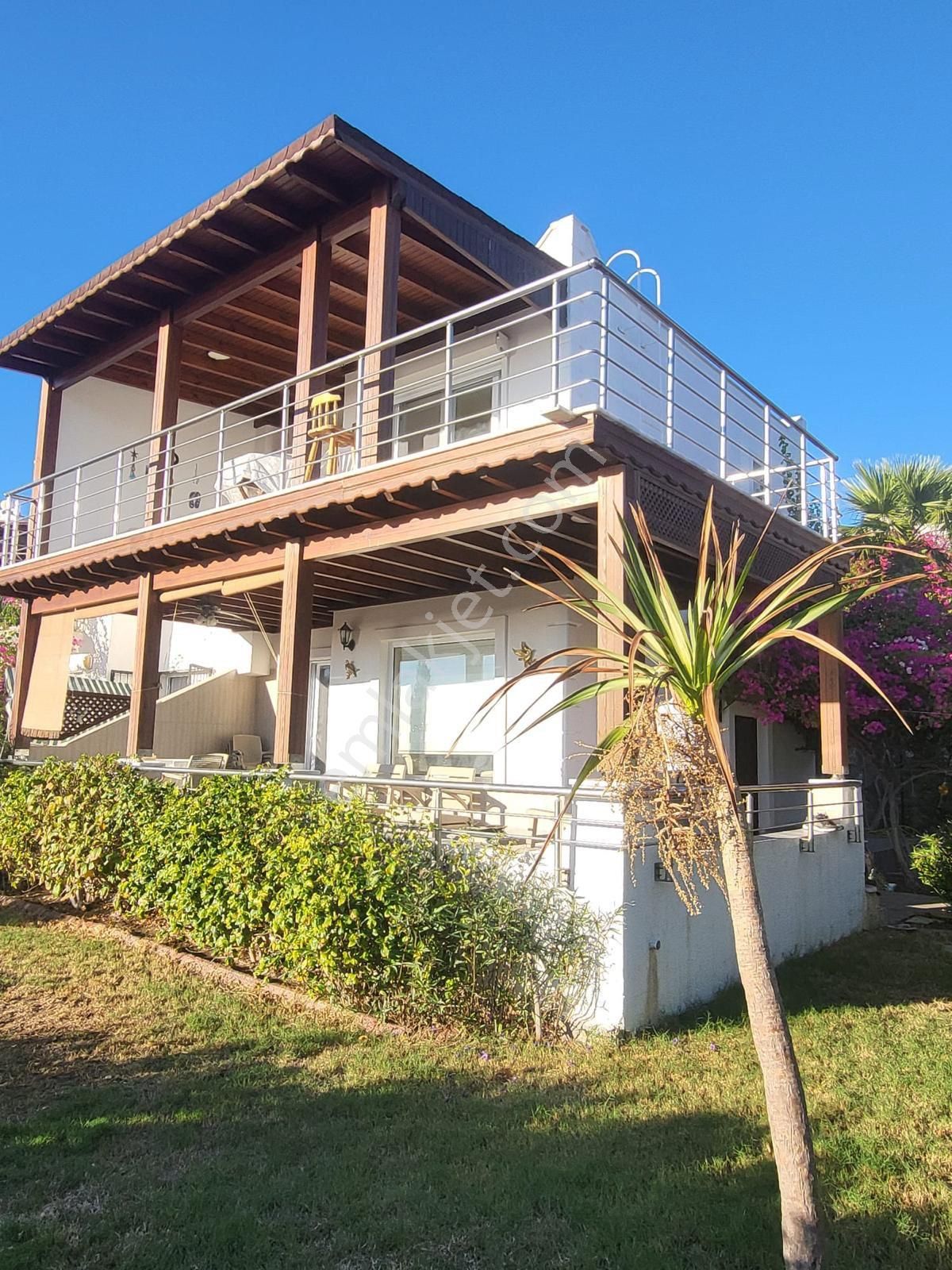 Bodrum Feza Sitesinde Çift Plajlı Bahçeli Villa - Görsel 5