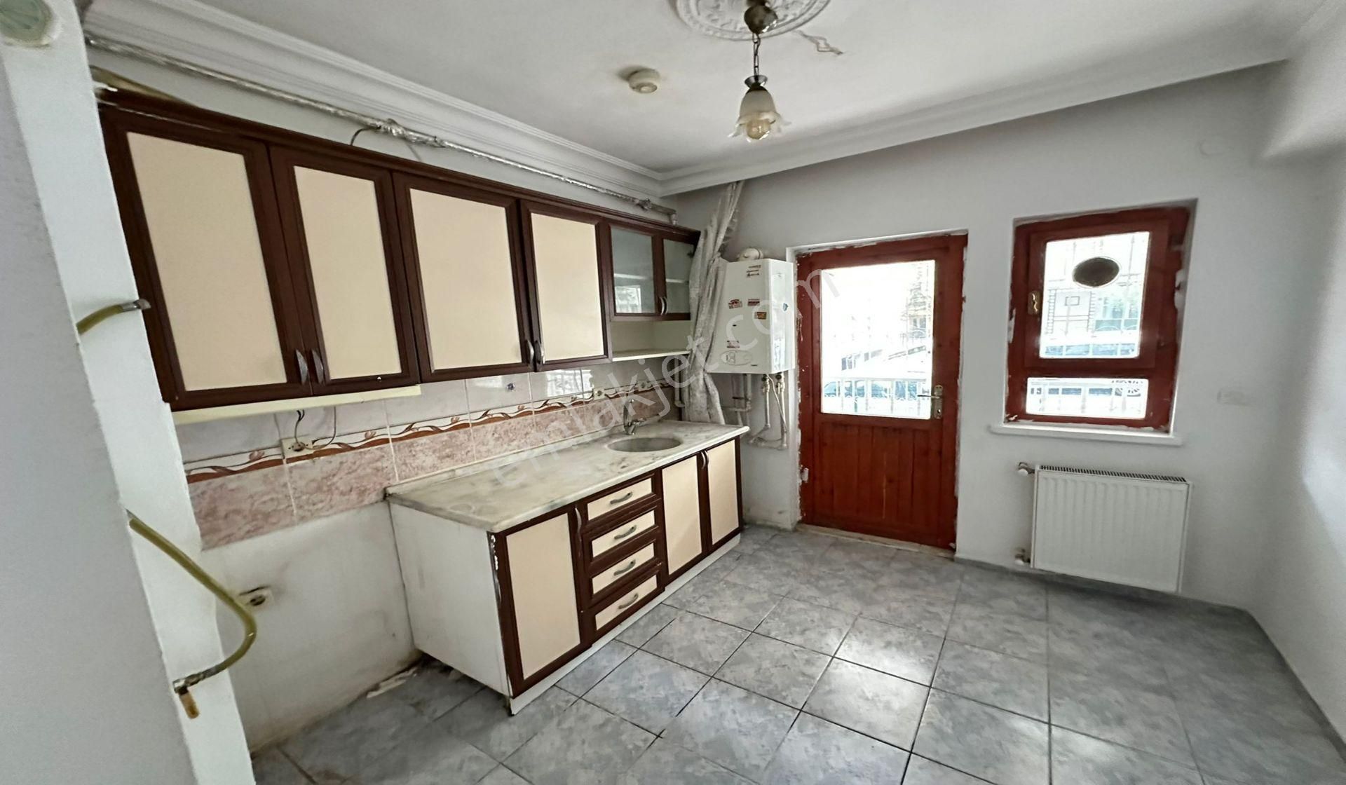 Esertepe Çambaşı Cadde Yakını Yüksek Giriş Kök Tapu