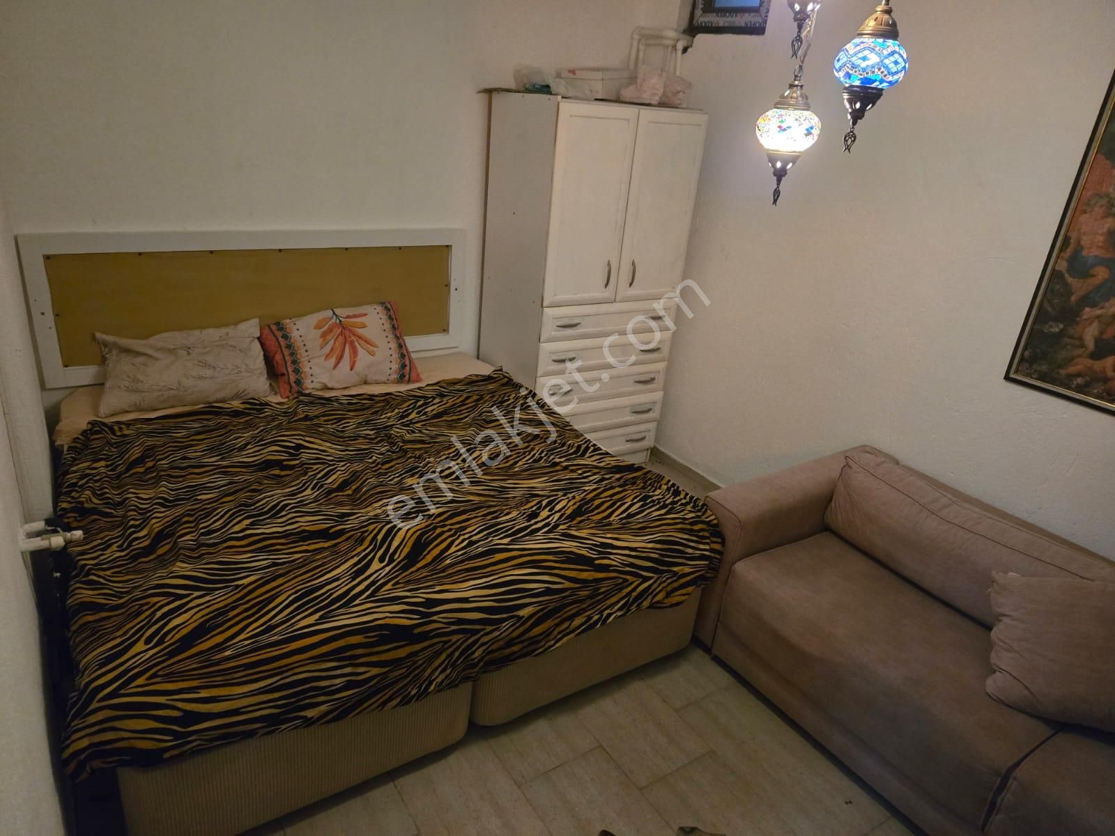 Kardeş'ten Güre'de Havuzlu Bahçeli Süper Lüks Tam Müstakil 5+2 Villa - Görsel 33