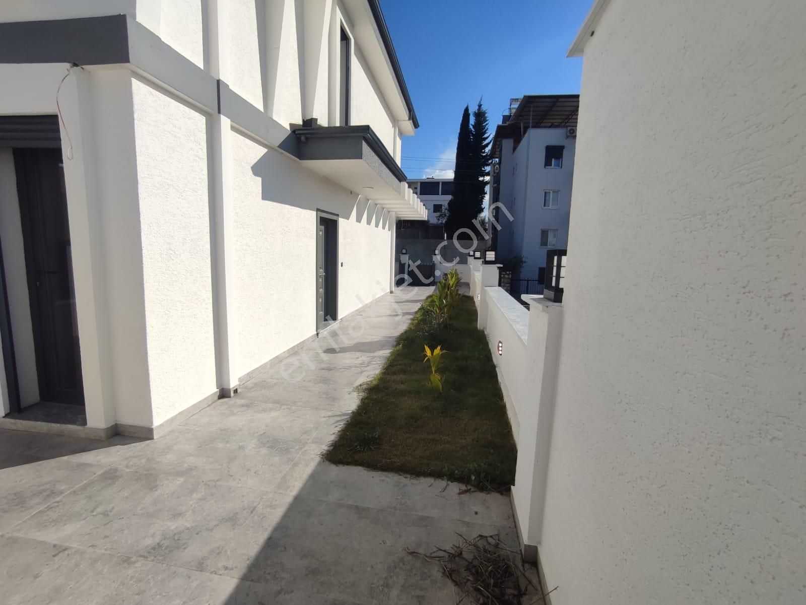 Didim Hisar Mahallesinde Bitişik Nizam 2+1 Modern Villa - Görsel 19