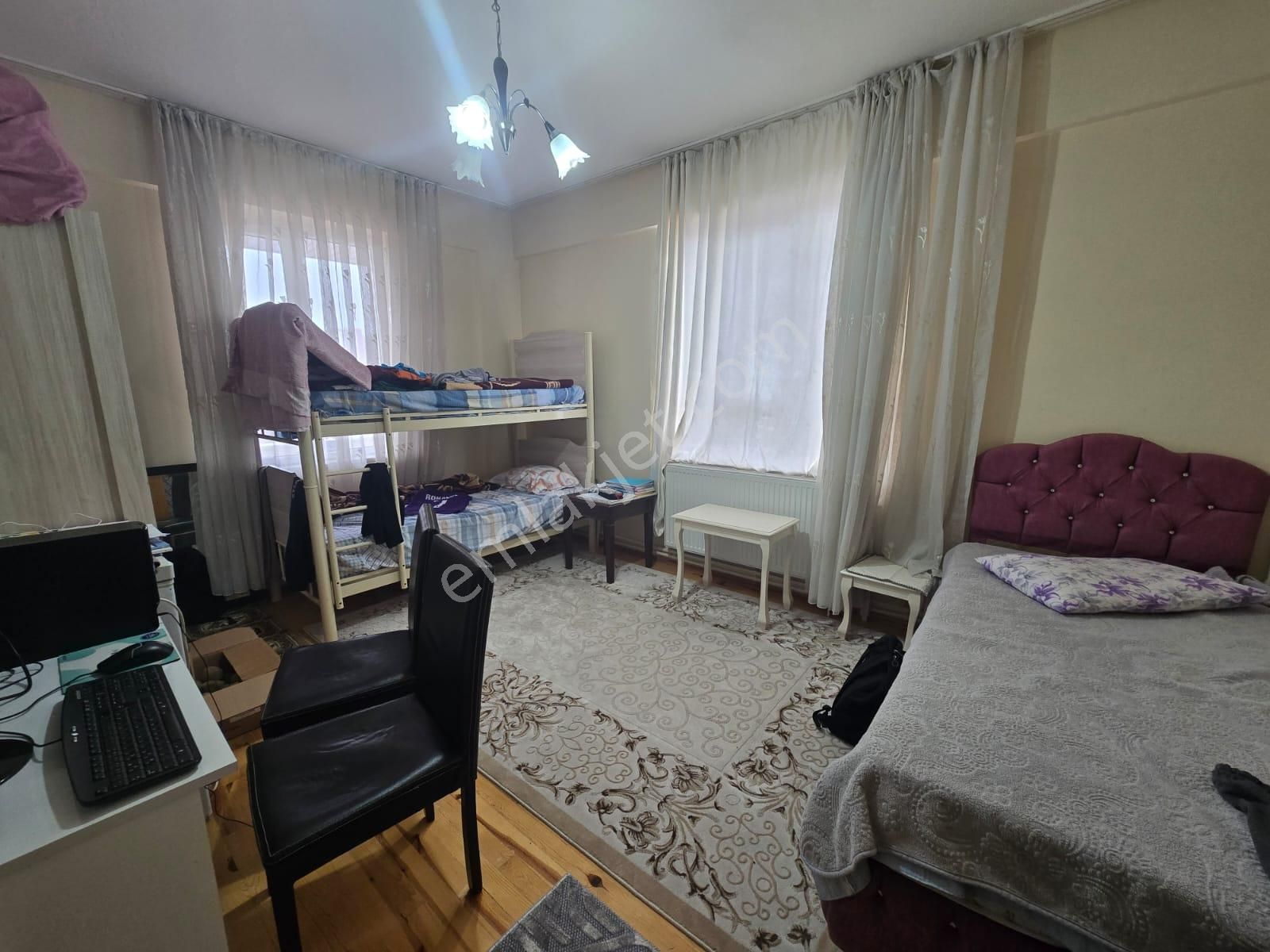 Kosova Mahallesi Ayrı Girişli 5+2 Satılık Daire - Görsel 12