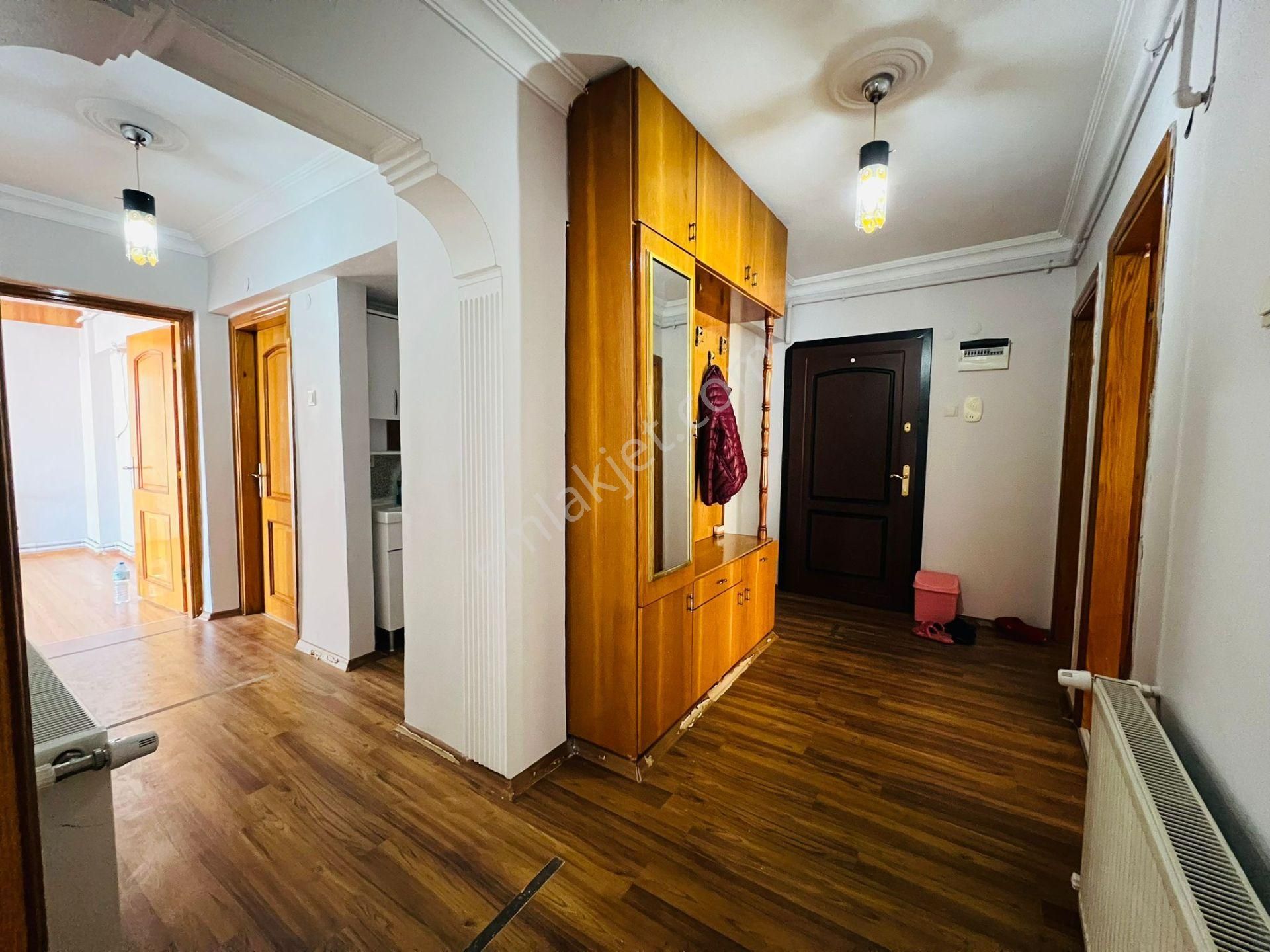 📣 Nazilli Çarşı Merkezde Satılık 170m2 3+1 Daire📣 - Görsel 6