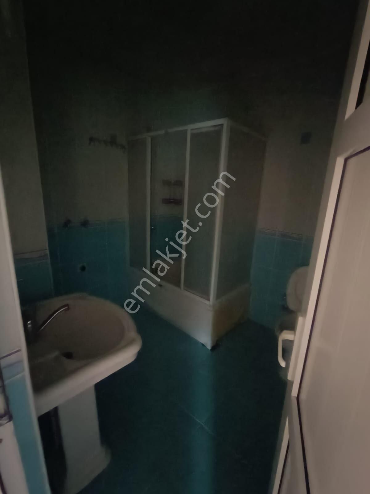 Apart Fiyatına Satılık Daire - Görsel 2