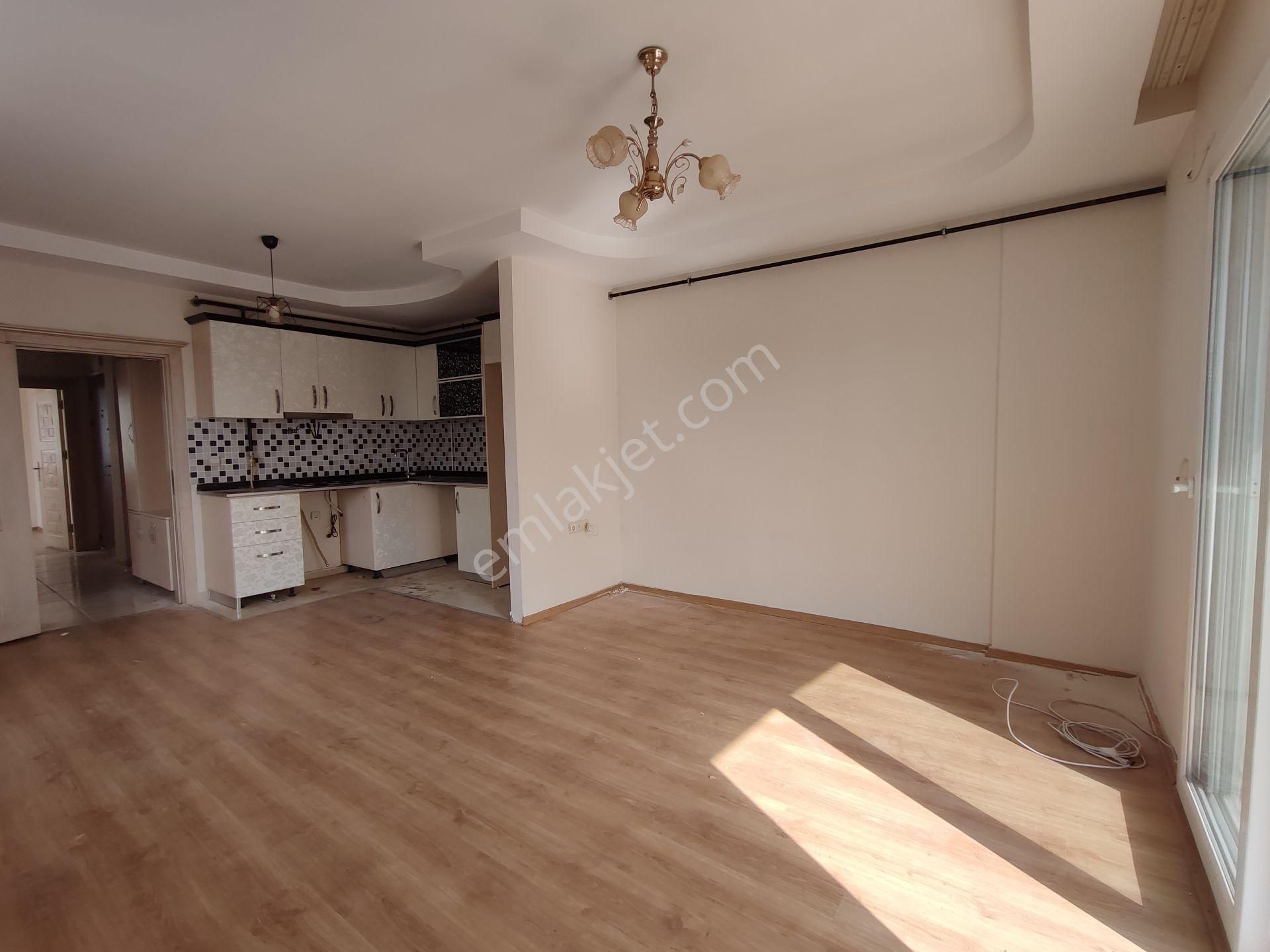 A' Dan Sayapark Civarı İyi Konumlu Üç Cepheli Kiralık 2+1 Daire - Görsel 3
