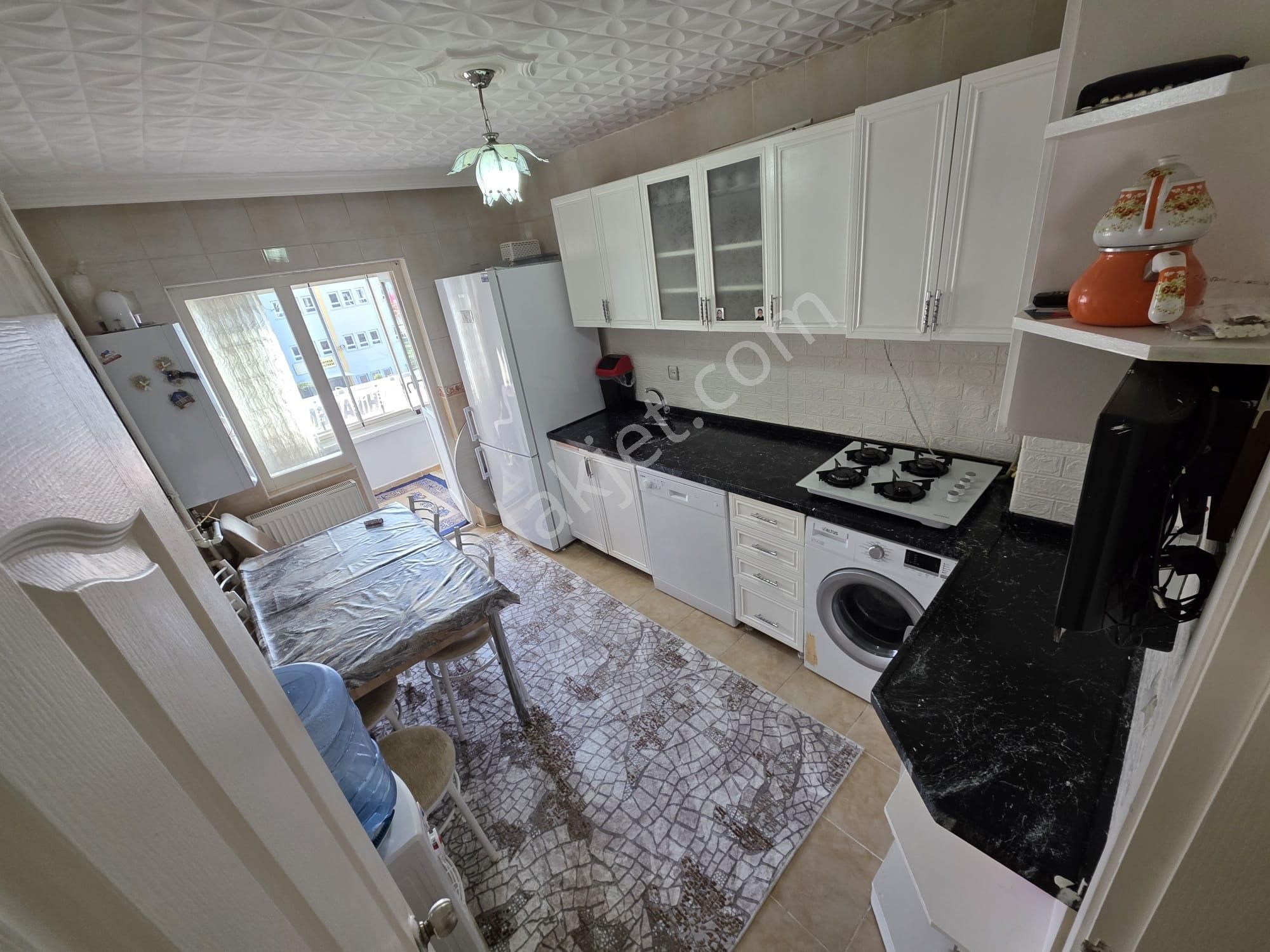 İnce Emlak' Tan Küçük Kayaş' Ta Okul, Pazar Dibi Güney Cephe Masrafsız 3+1 Daire - Görsel 6