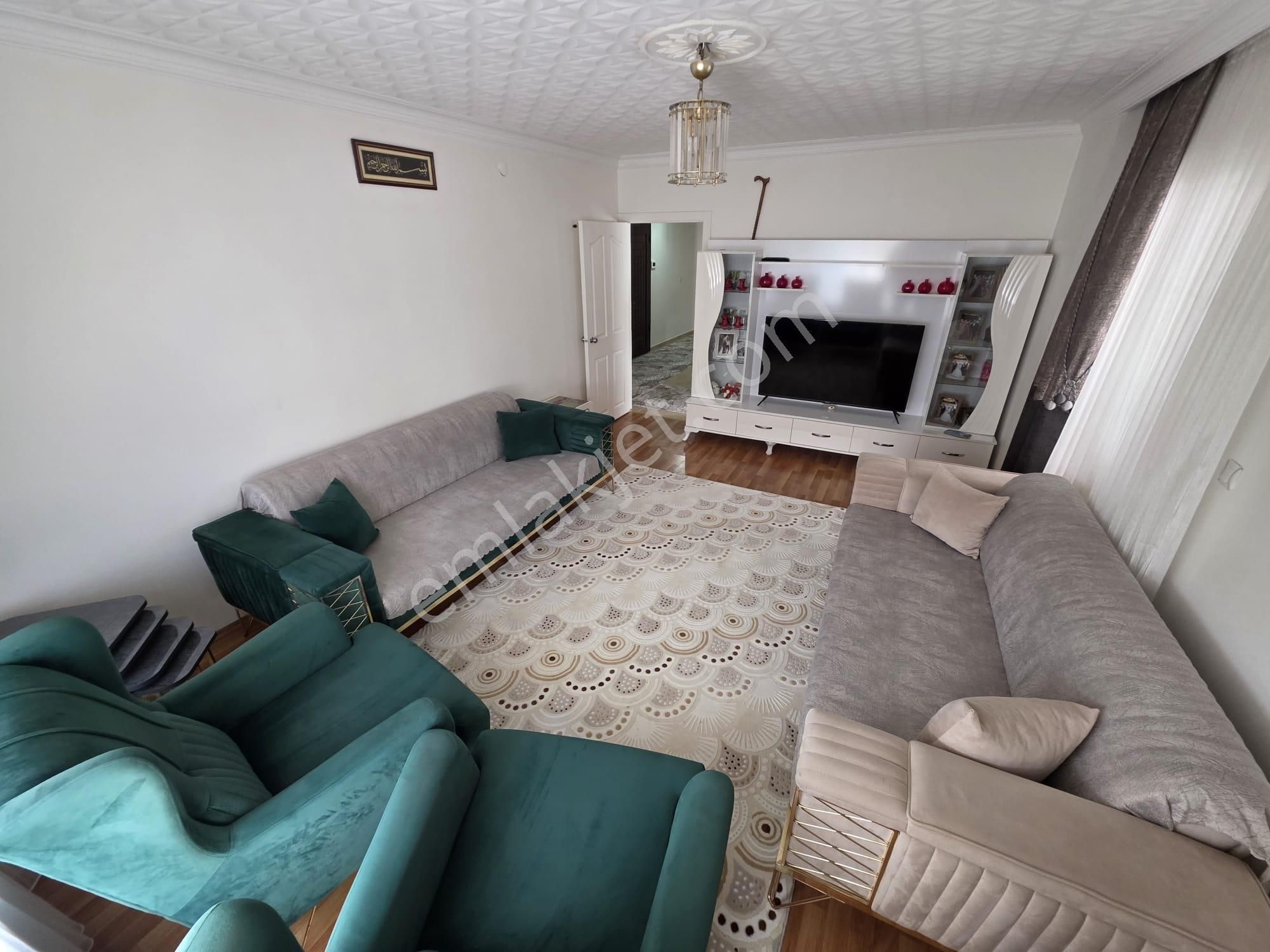 İnce Emlak' Tan Küçük Kayaş' Ta Okul, Pazar Dibi Güney Cephe Masrafsız 3+1 Daire - Görsel 11