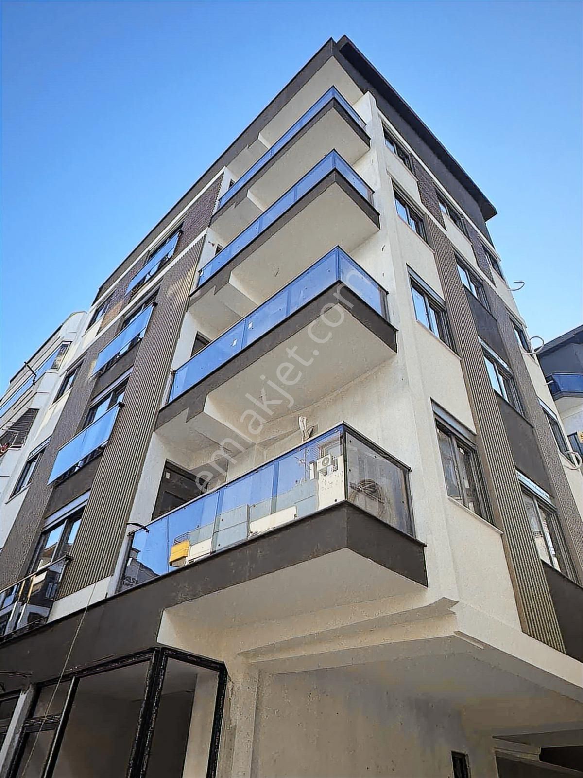 Acil Satılık Markantalya Yürüme Mesafesinde 2+1 Sıfır Asansörlü