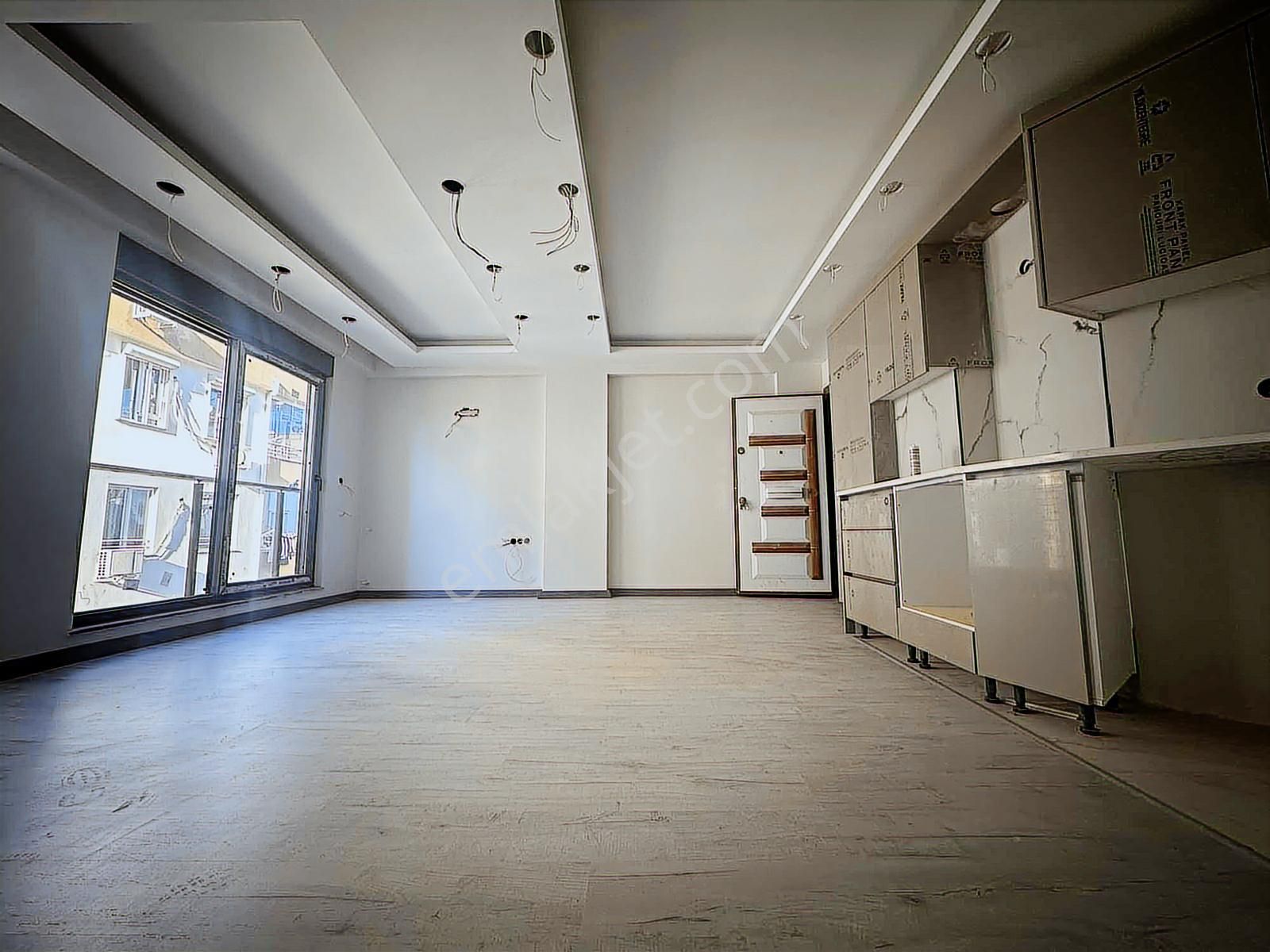 Acil Satılık Markantalya Yürüme Mesafesinde 2+1 Sıfır Asansörlü - Görsel 2