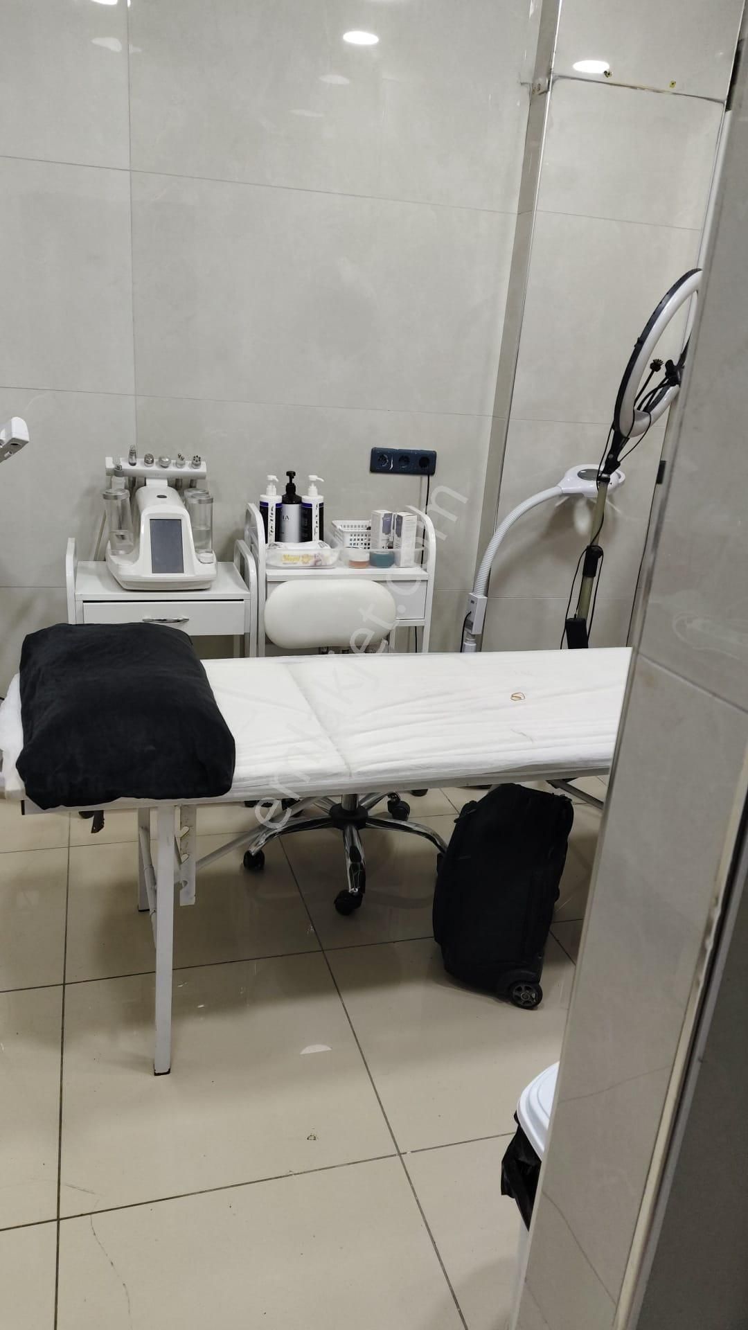 Fatih Molla Güranide Devren Kiralık Bayan Kuaförü - Görsel 8