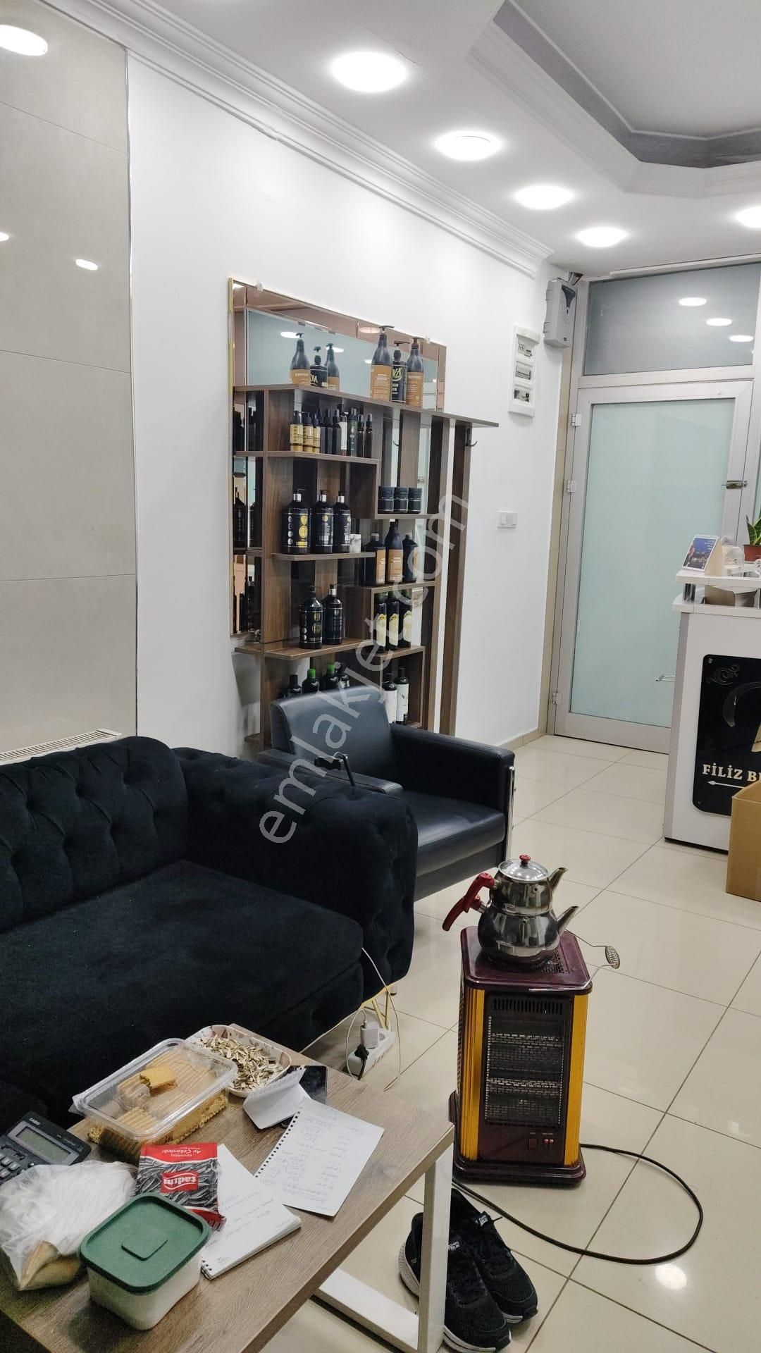 Fatih Molla Güranide Devren Kiralık Bayan Kuaförü - Görsel 5