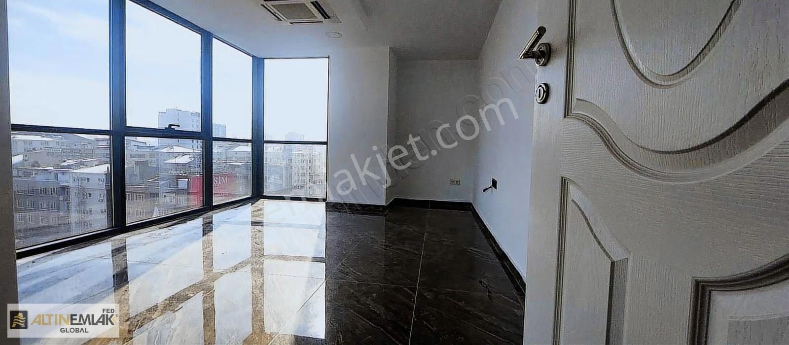 Prestijli Konumda | Kayseri Donat Plazada Kiralık Ofis - Görsel 2