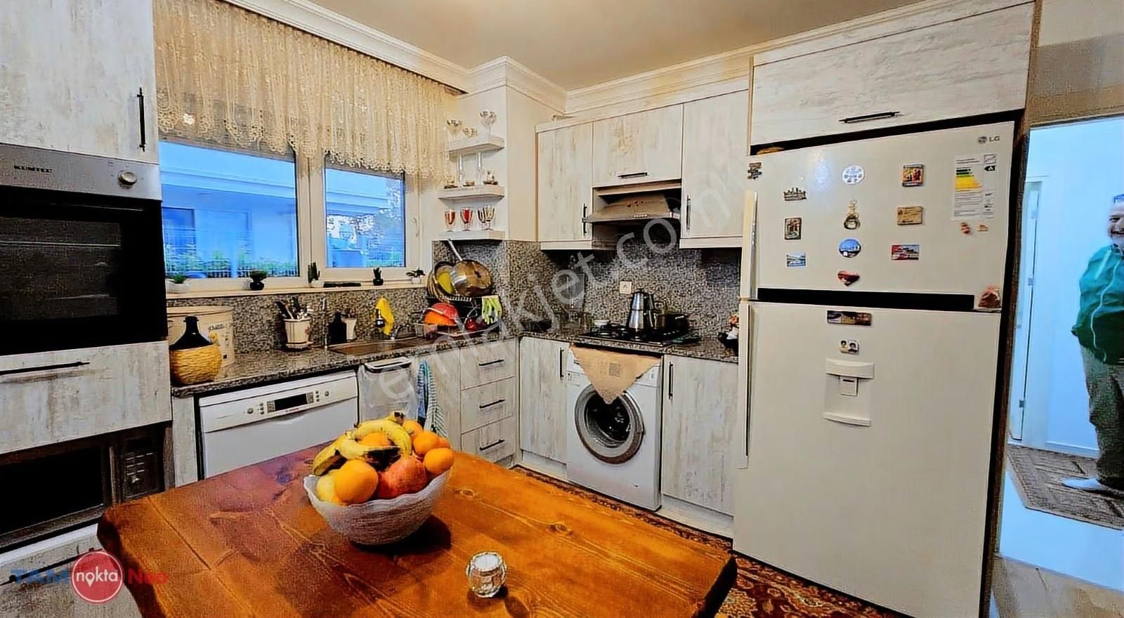 Güzelobada Kapalı Ve Açık Balkonlu, Şık Eşyalı,çift Klimalı 1+1 - Görsel 4