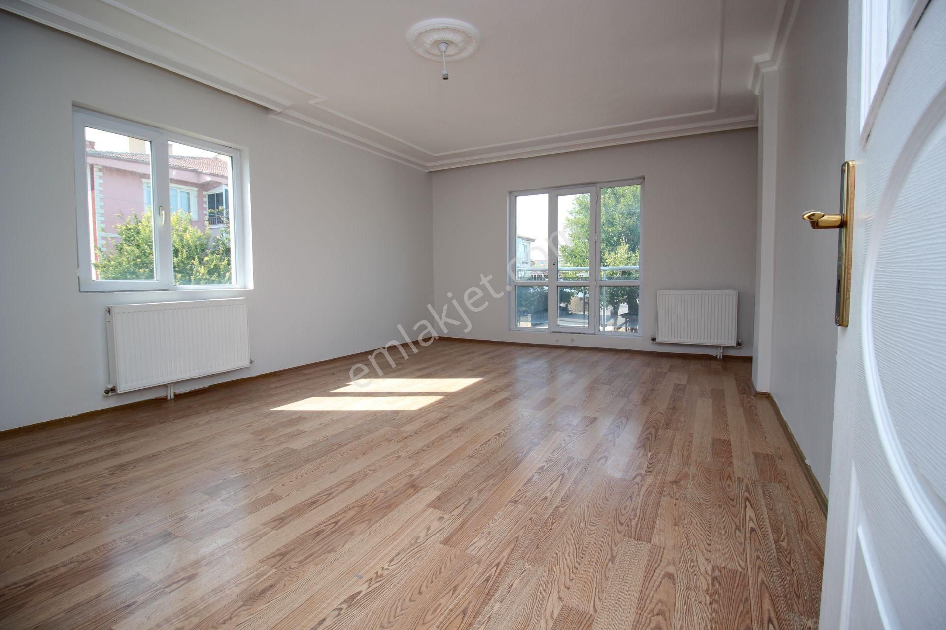 Emre Emlak'tan Tandoğan'da Genç Binada Arakat Asansörlü Satılık 3+1 Daire - Görsel 7