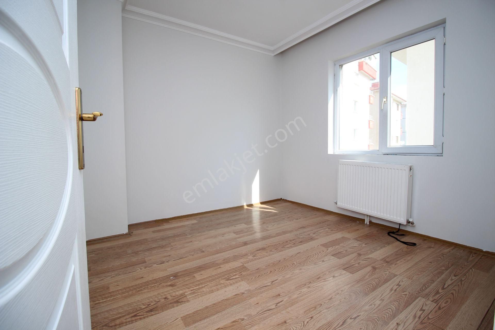 Emre Emlak'tan Tandoğan'da Genç Binada Arakat Asansörlü Satılık 3+1 Daire - Görsel 13