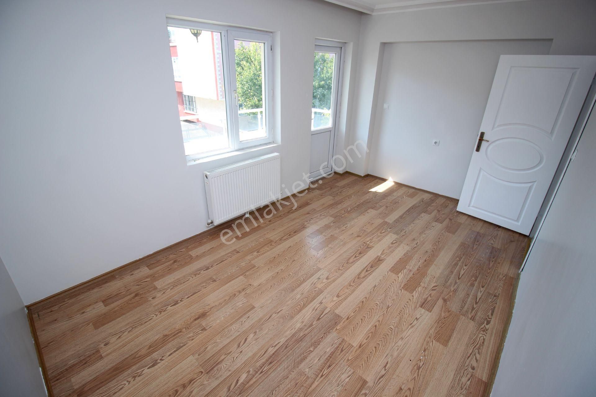 Emre Emlak'tan Tandoğan'da Genç Binada Arakat Asansörlü Satılık 3+1 Daire - Görsel 11