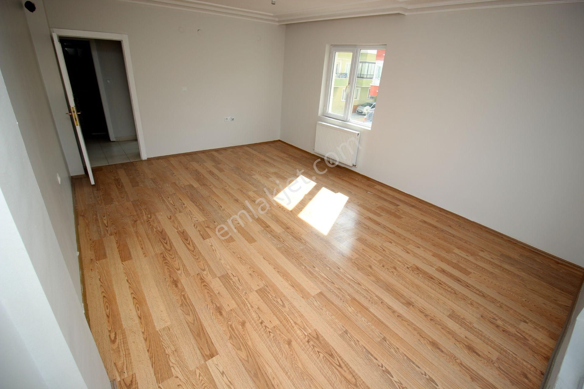 Emre Emlak'tan Tandoğan'da Genç Binada Arakat Asansörlü Satılık 3+1 Daire - Görsel 8