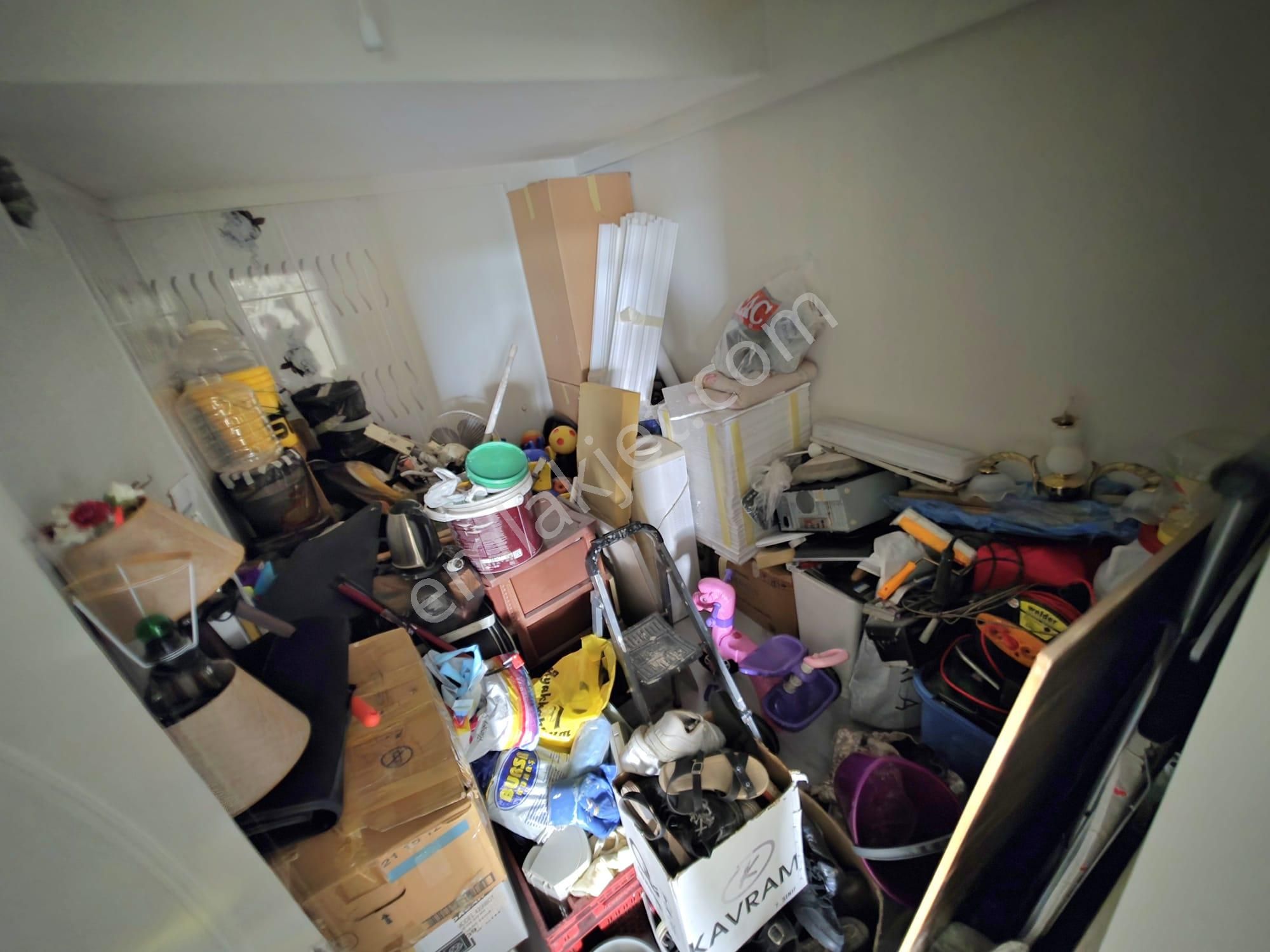 İnce Emlak' Tan Şahap Gürler' De Giyinme Odalı Ebeveyn Banyolu Masrafsız Daire - Görsel 16