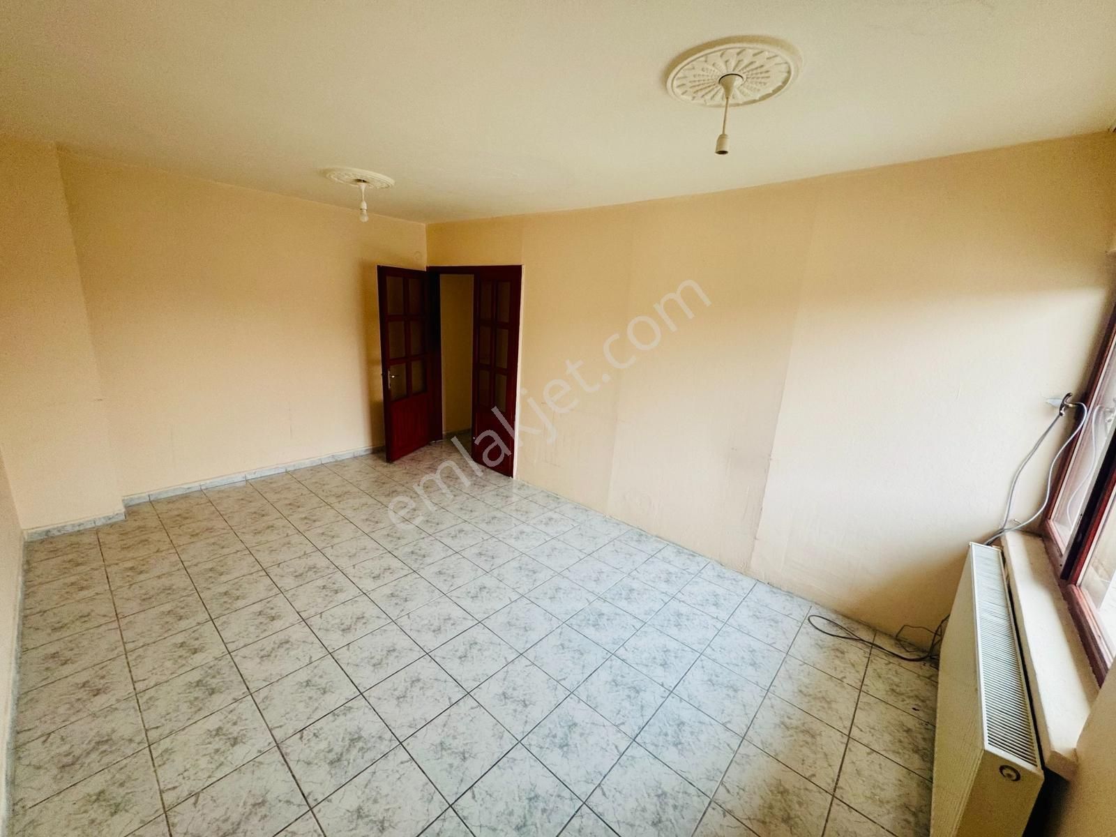 Gaziosmanpaşa Merkezi Konum 1+1 Son Kat Kiralık Daire Krdnz Emlk - Görsel 21
