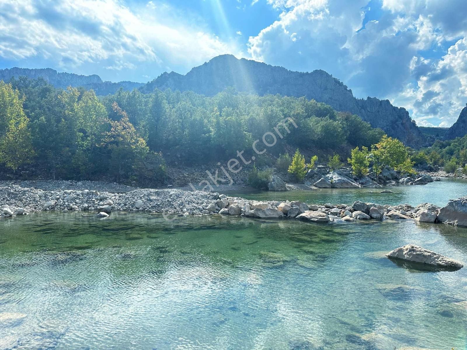 Satılık 2000 M2 Ormana Dayalı Çay Dere Kenarı Emsalsiz Tarla - Görsel 12