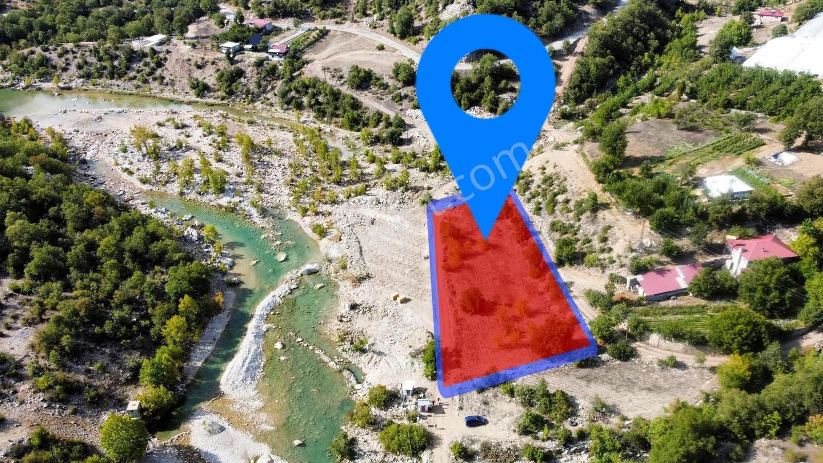 Satılık 2000 M2 Ormana Dayalı Çay Dere Kenarı Emsalsiz Tarla